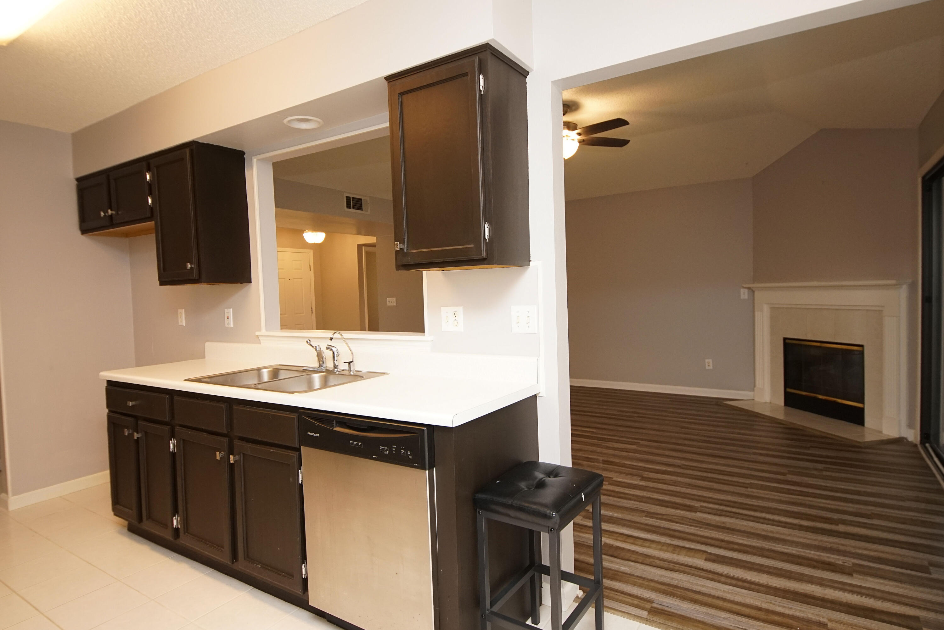 CEDAR RIDGE - Residential