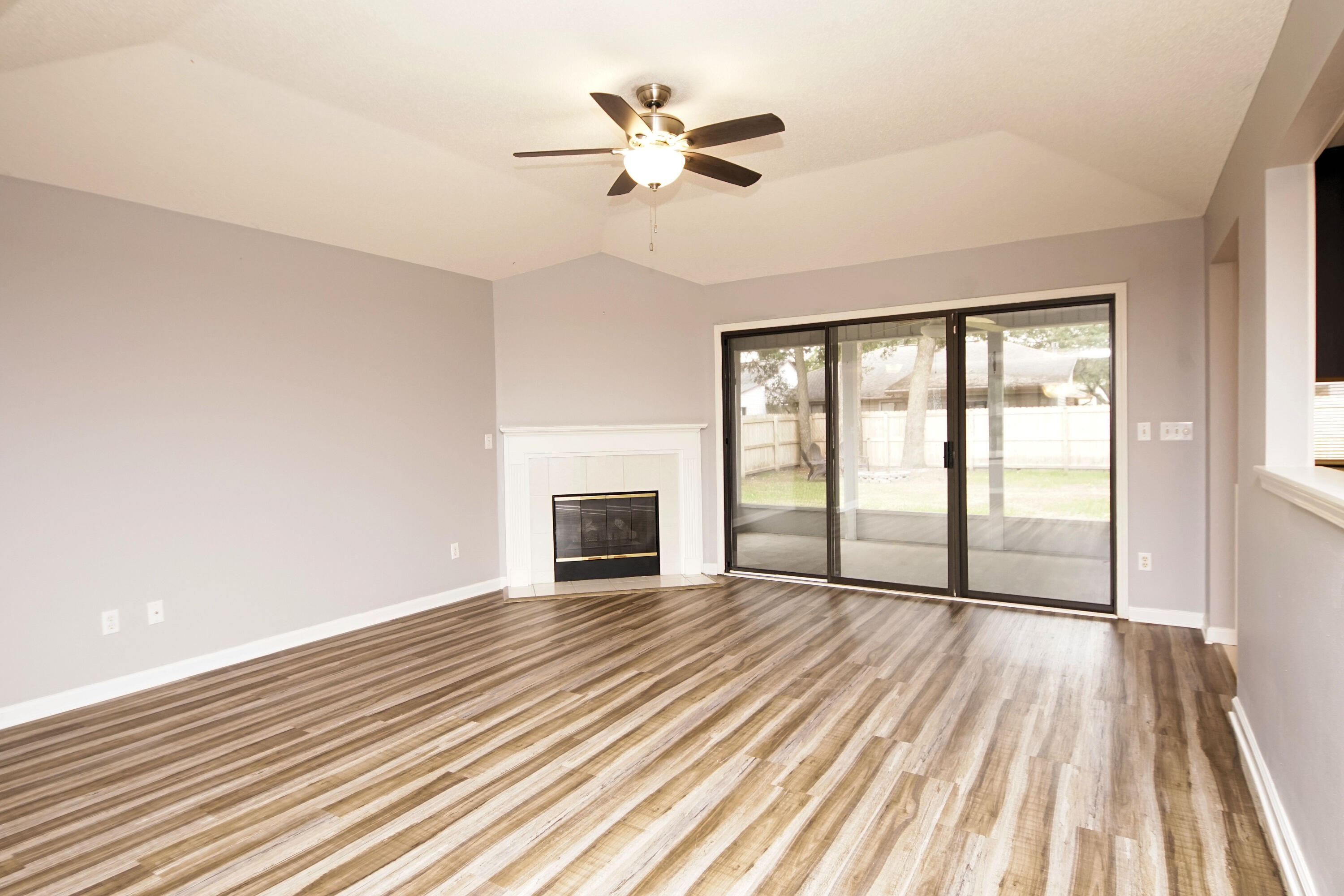 CEDAR RIDGE - Residential