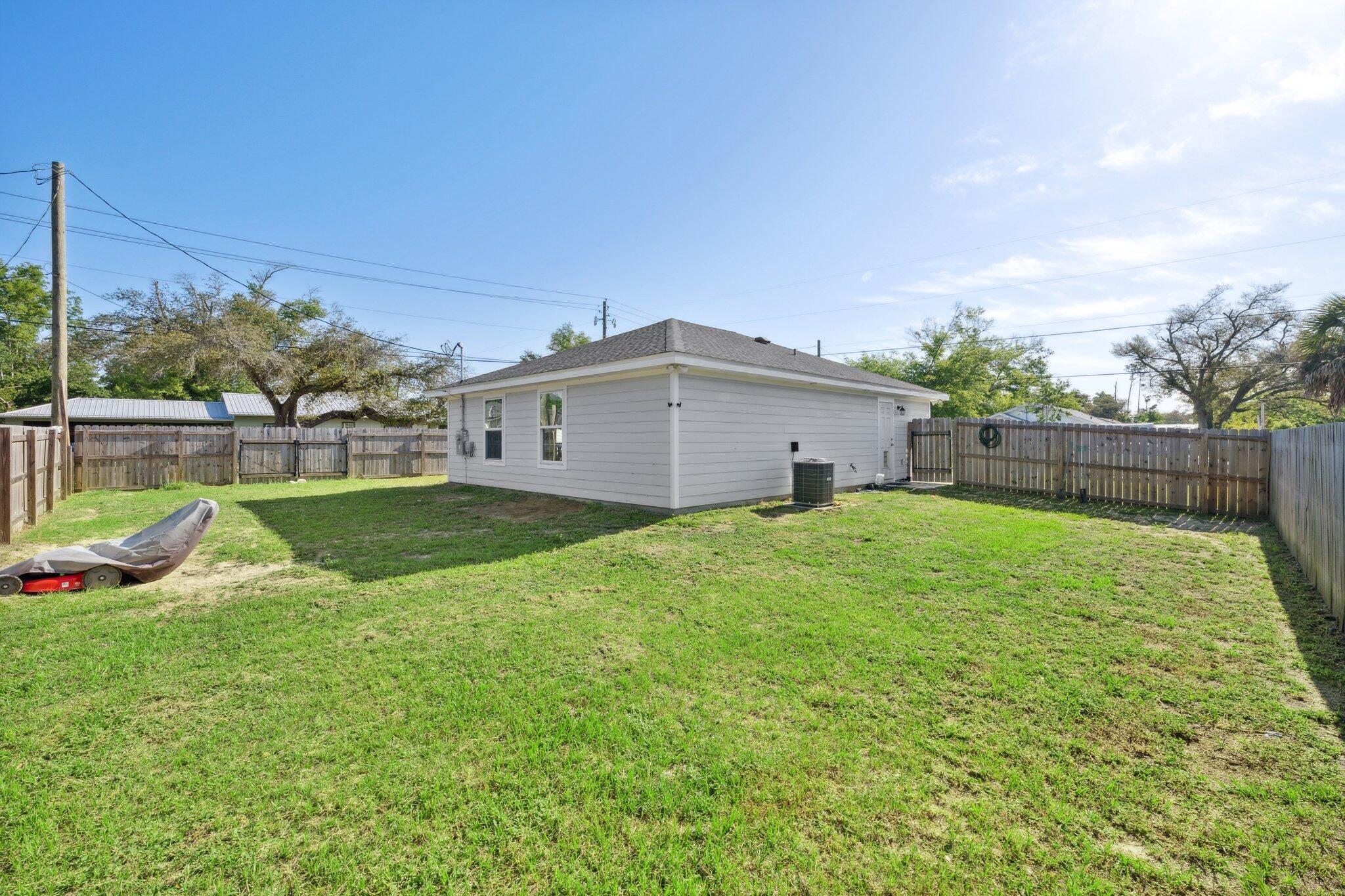 Pinecrest Add. - Residential