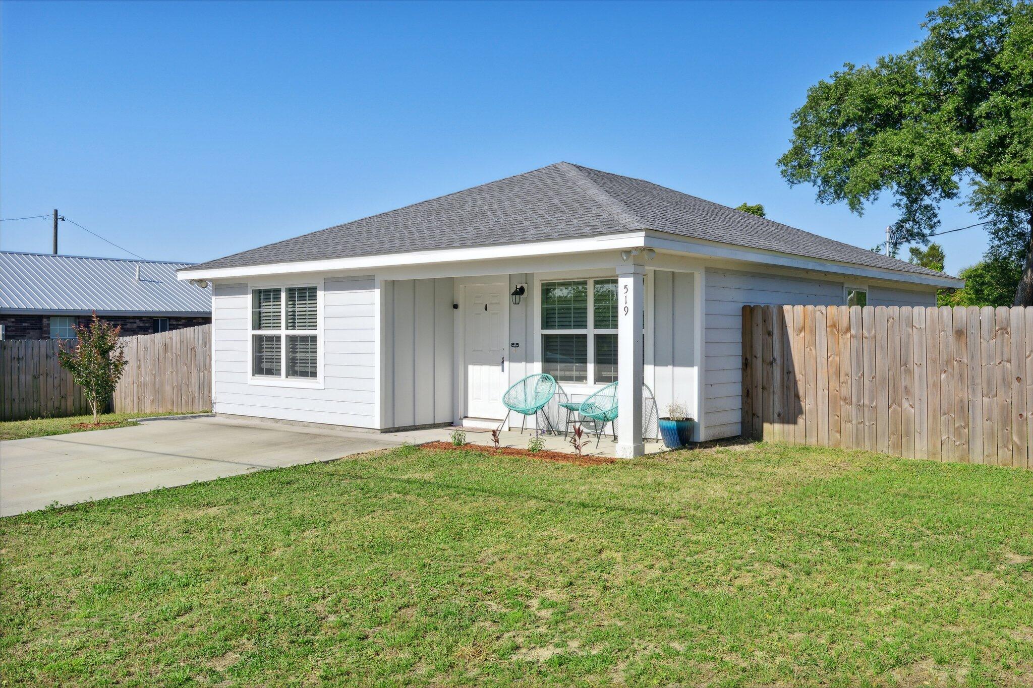 Pinecrest Add. - Residential