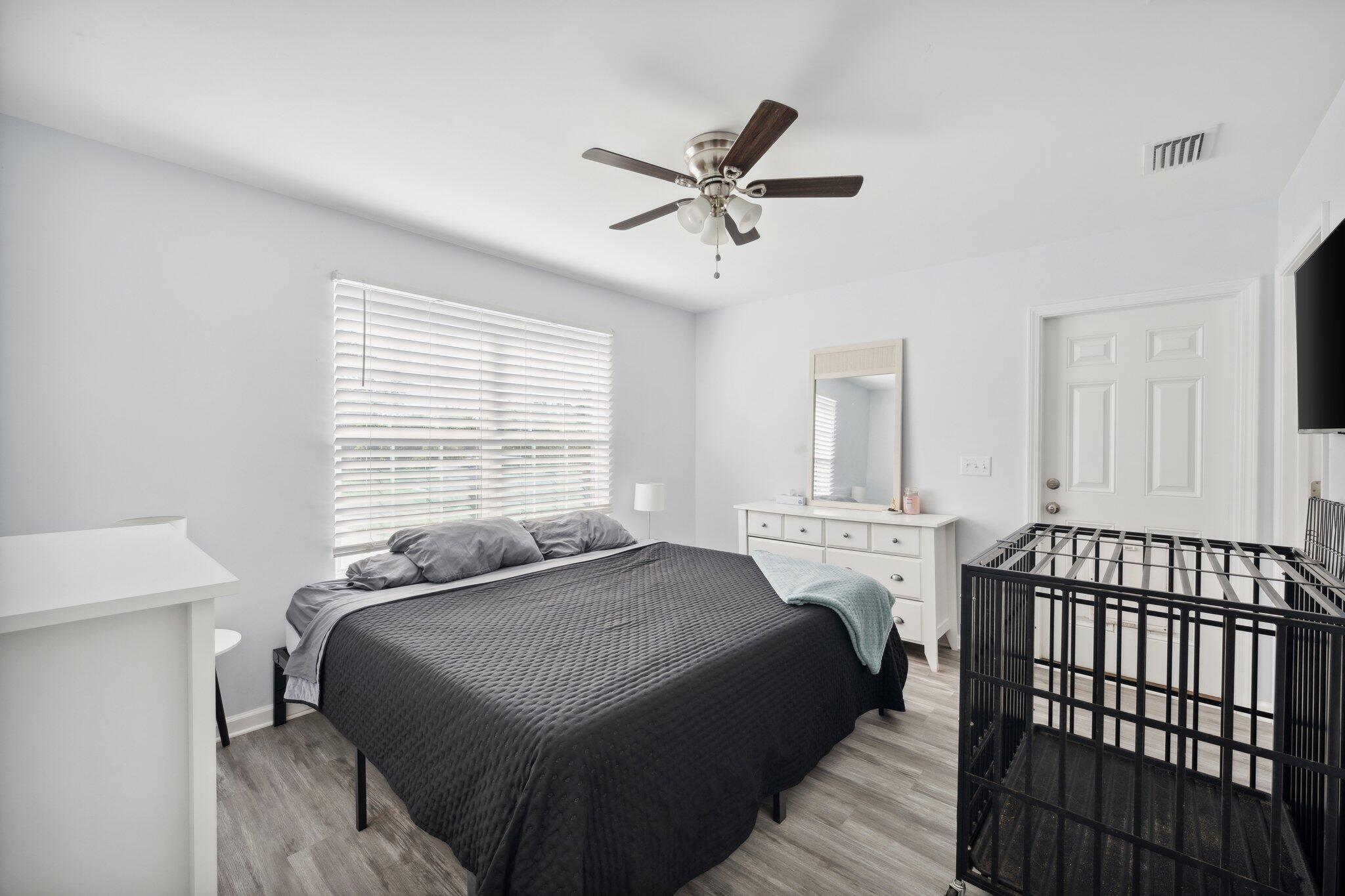 Pinecrest Add. - Residential