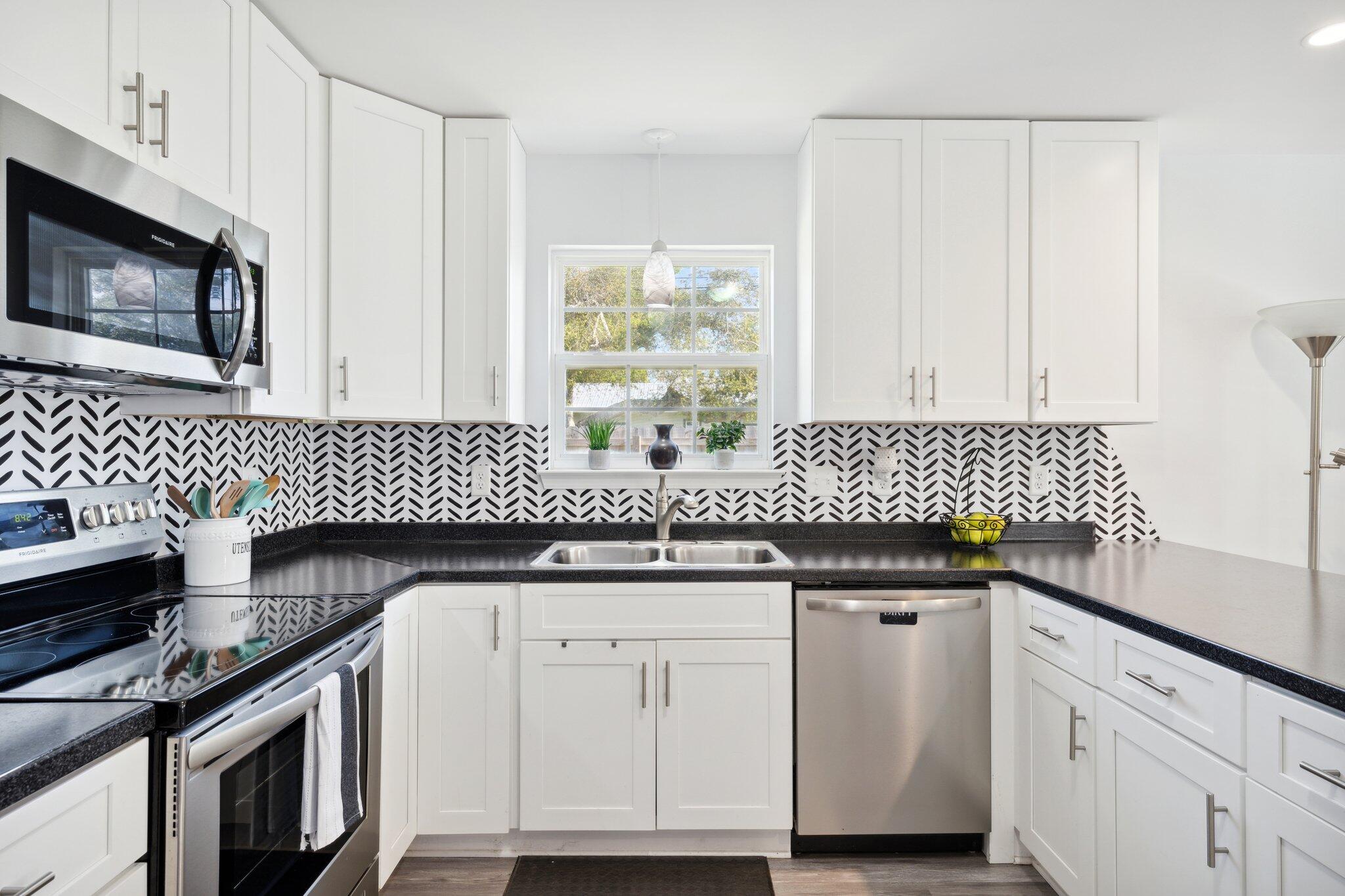 Pinecrest Add. - Residential