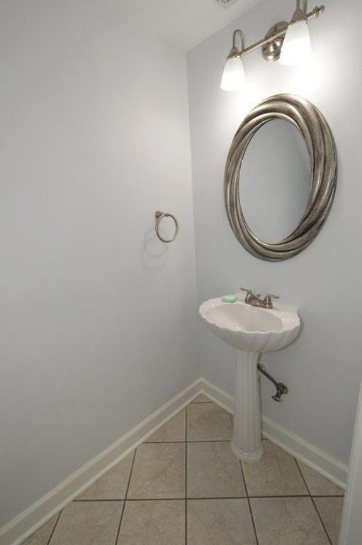 PELICAN PLACE T/H WEST - Residential Lease