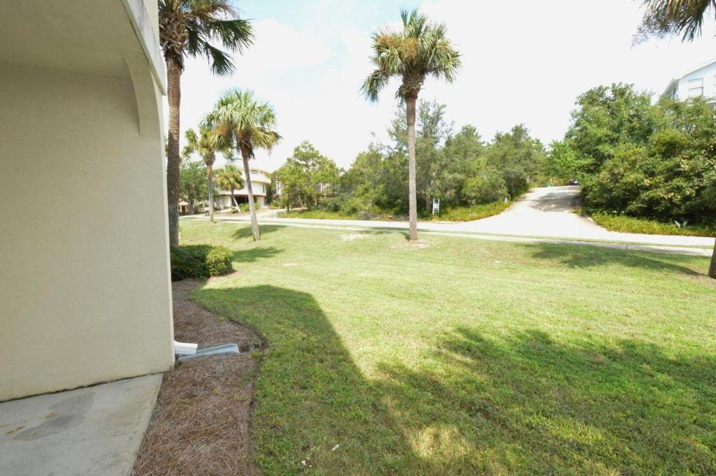 PELICAN PLACE T/H WEST - Residential Lease