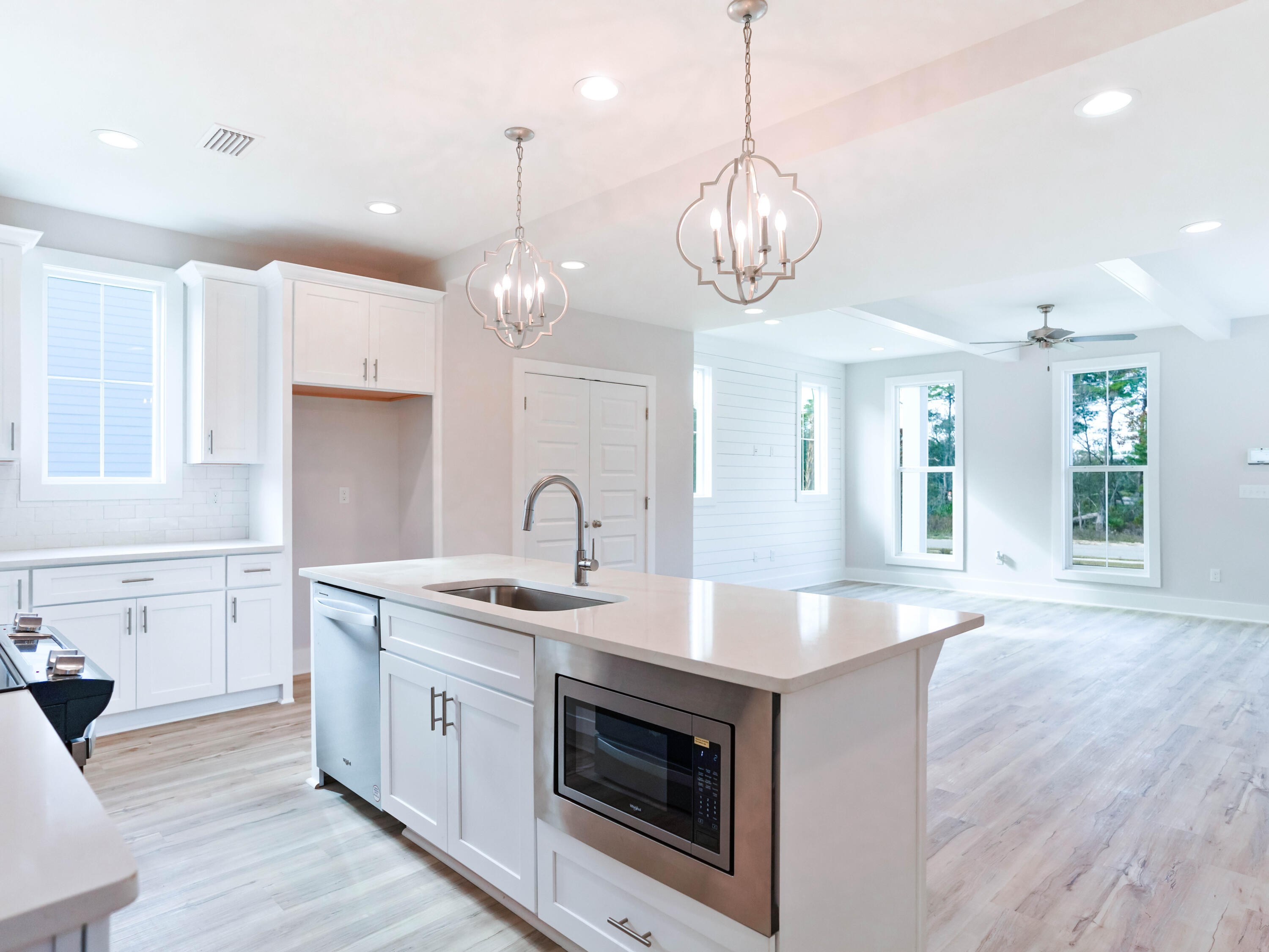 N Wall Street - Residential