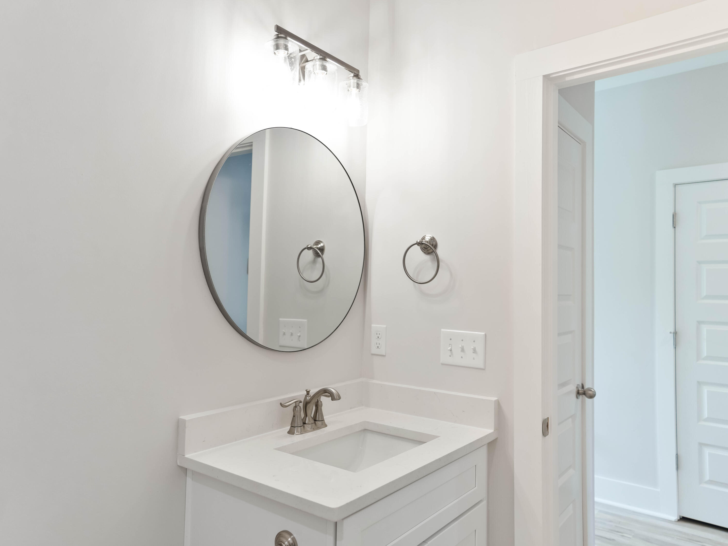 N Wall Street - Residential