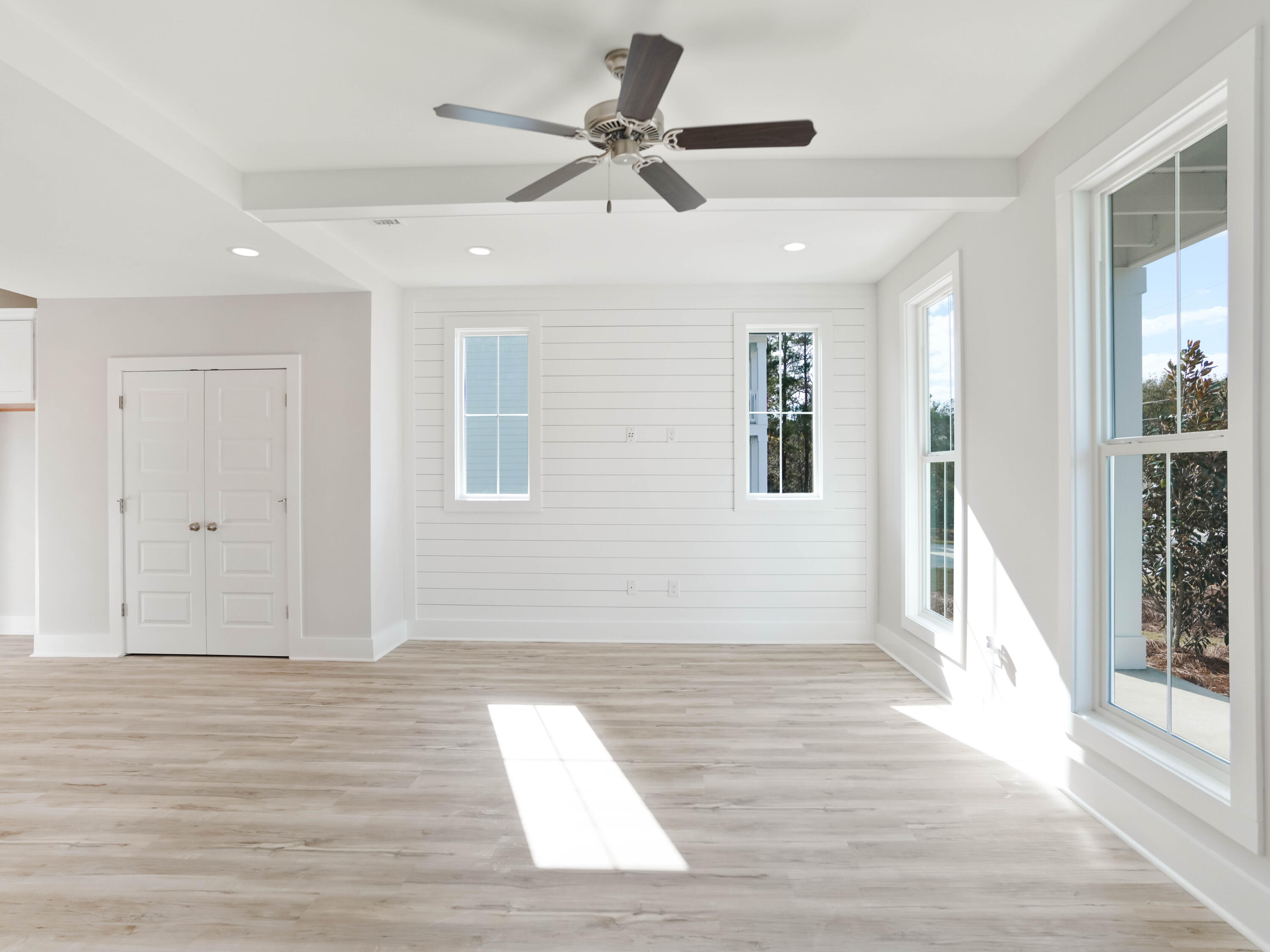 N Wall Street - Residential