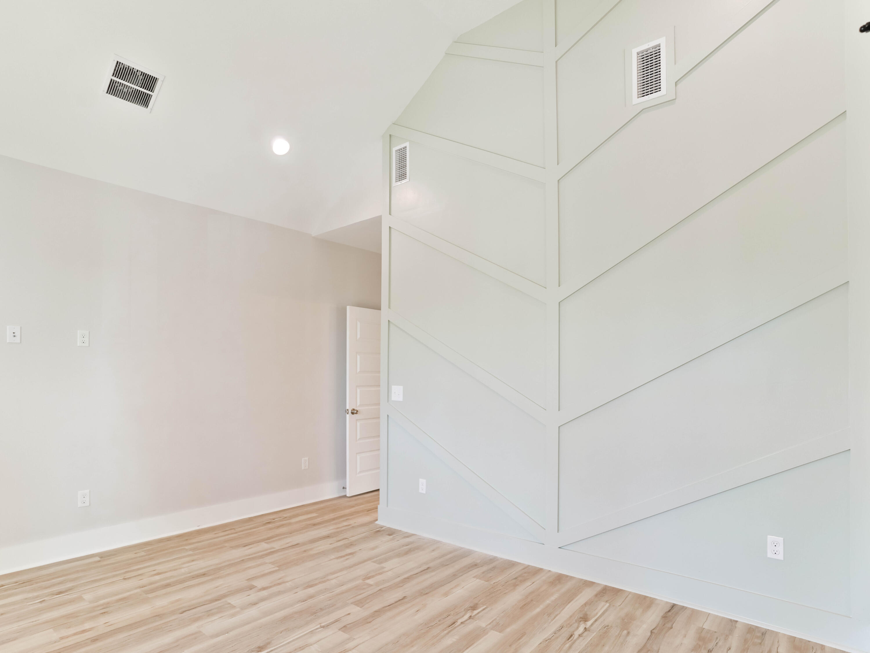 N Wall Street - Residential