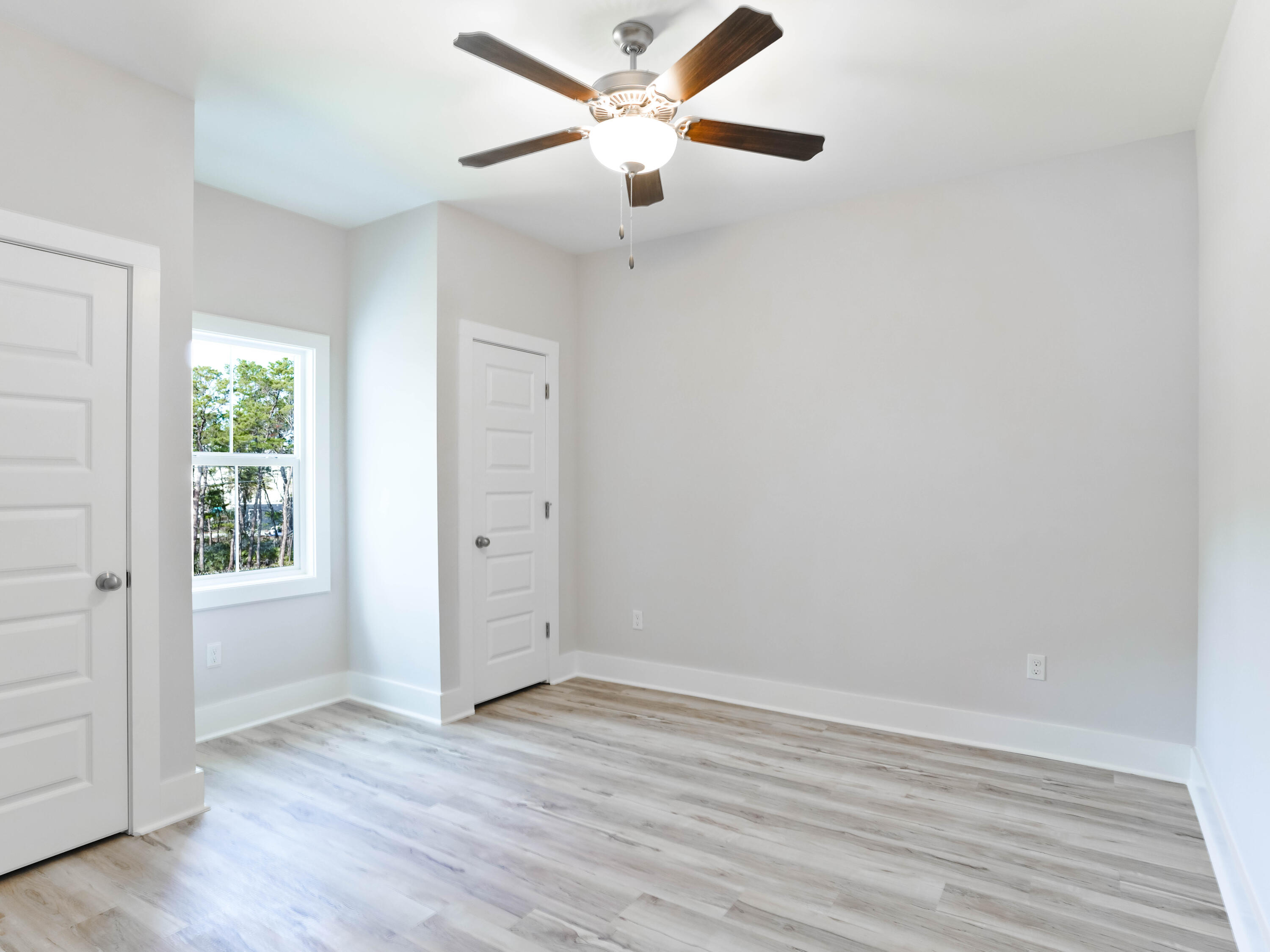 N Wall Street - Residential