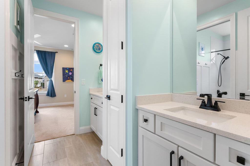 RAIDERS LANDING PH 1 - Residential