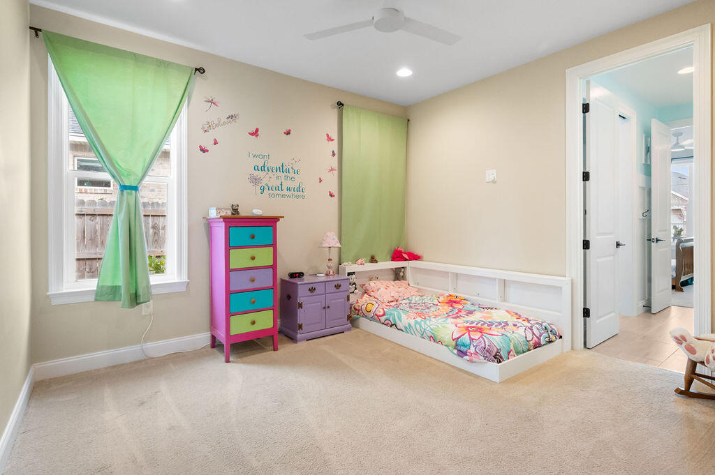 RAIDERS LANDING PH 1 - Residential