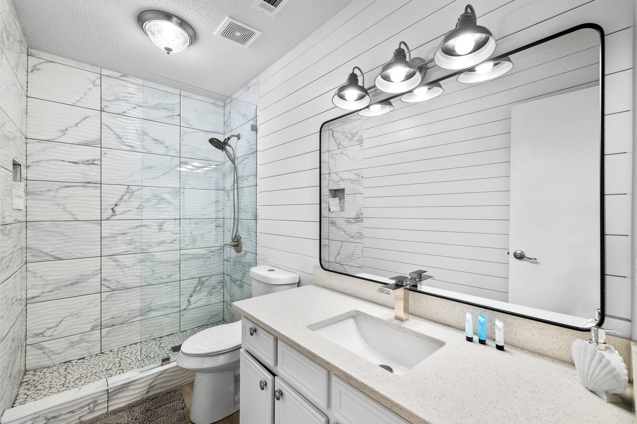 SANTA ROSA ISLAND - Residential