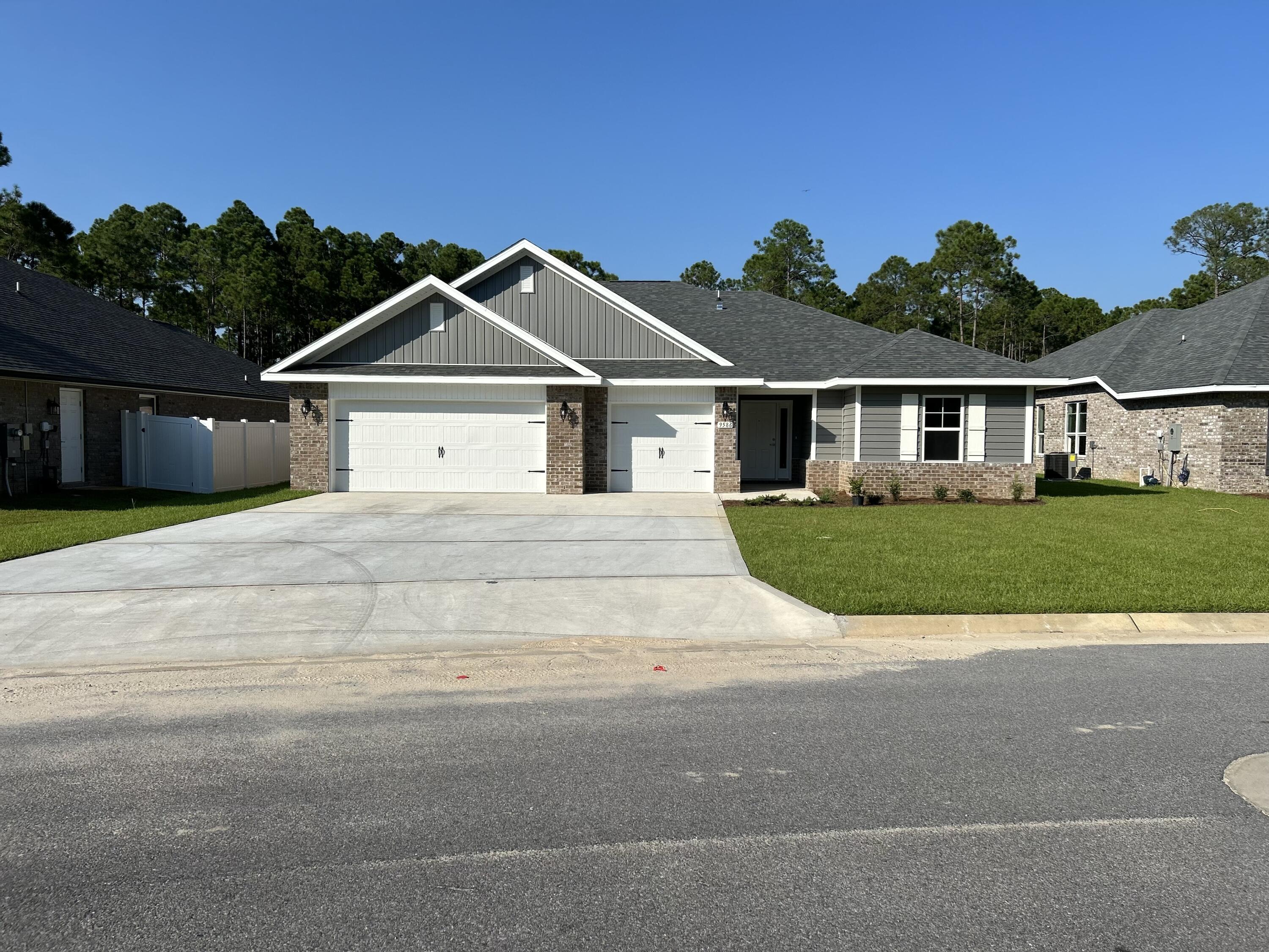 CREETS LANDING - Residential