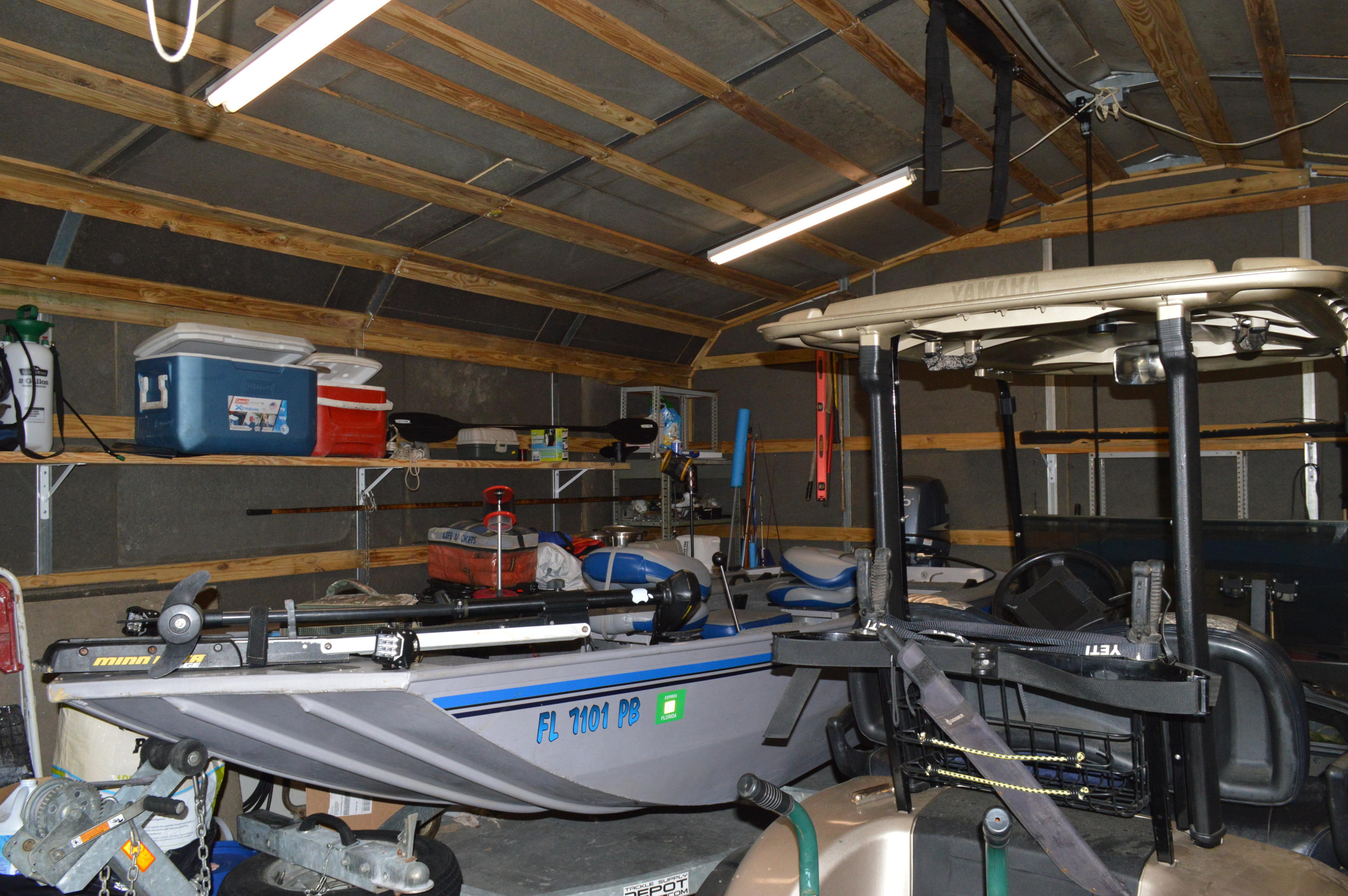 OAKWOOD HILLS UNIT 1 - Residential