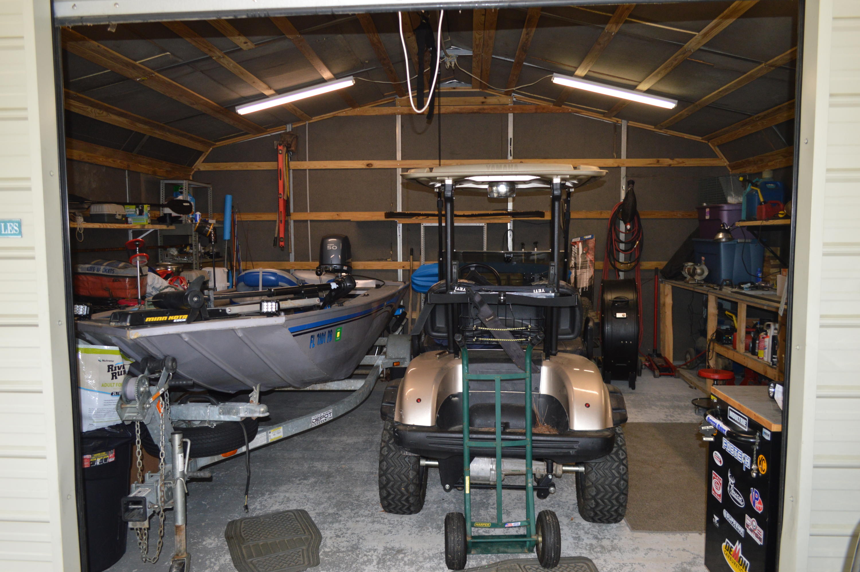 OAKWOOD HILLS UNIT 1 - Residential