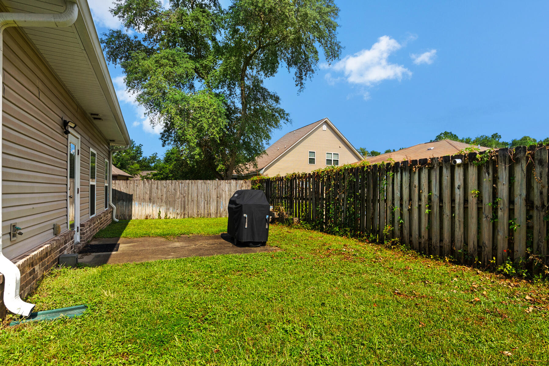 HERITAGE MANOR - Residential