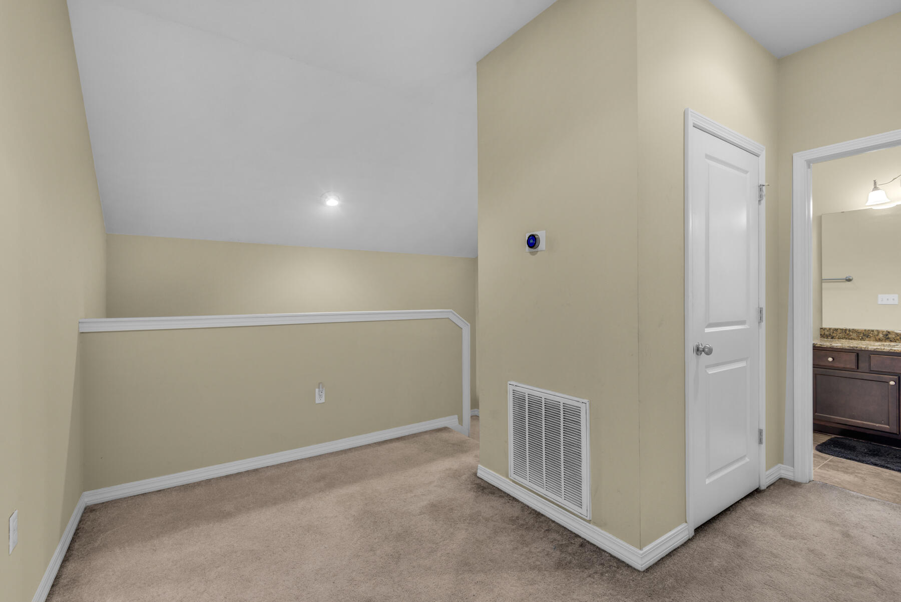 HERITAGE MANOR - Residential