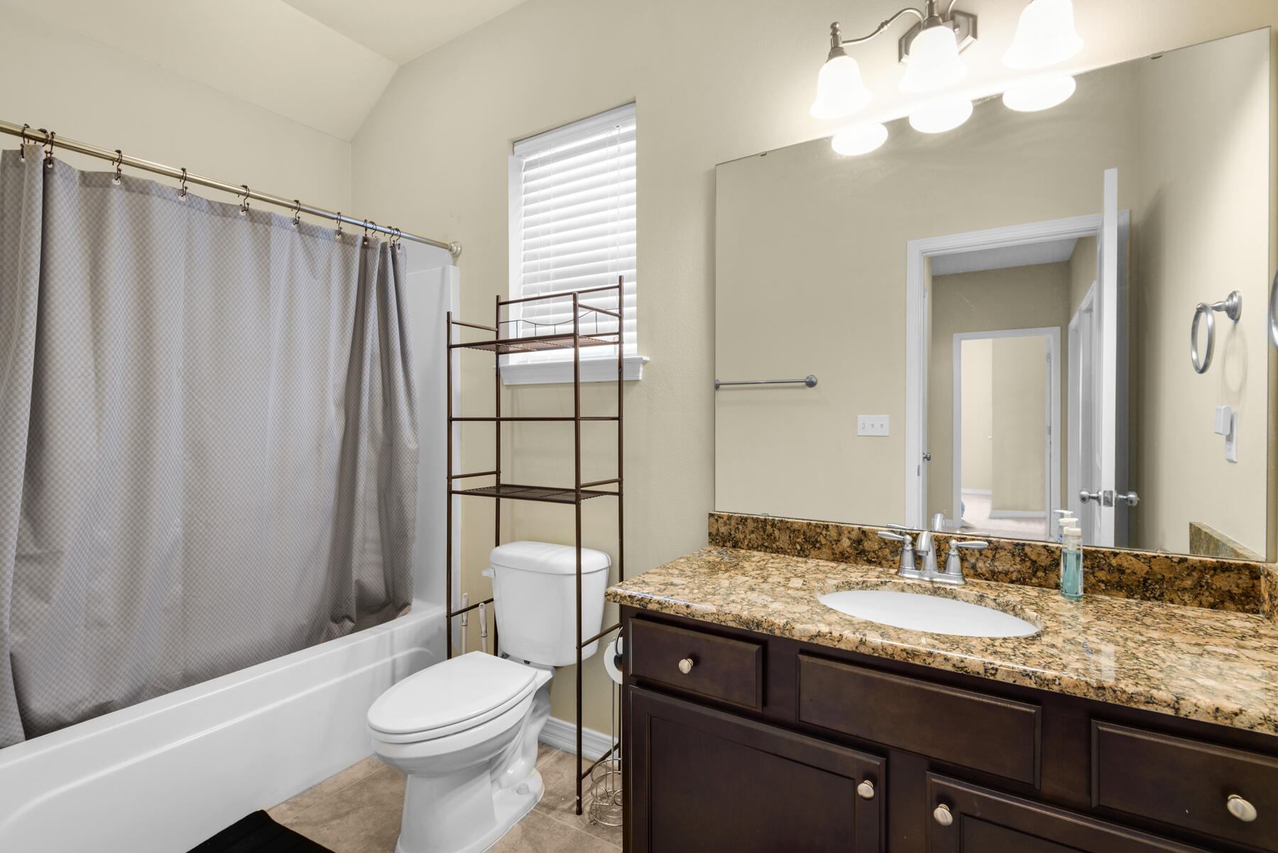 HERITAGE MANOR - Residential