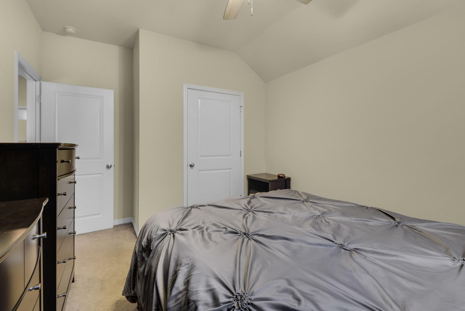 HERITAGE MANOR - Residential