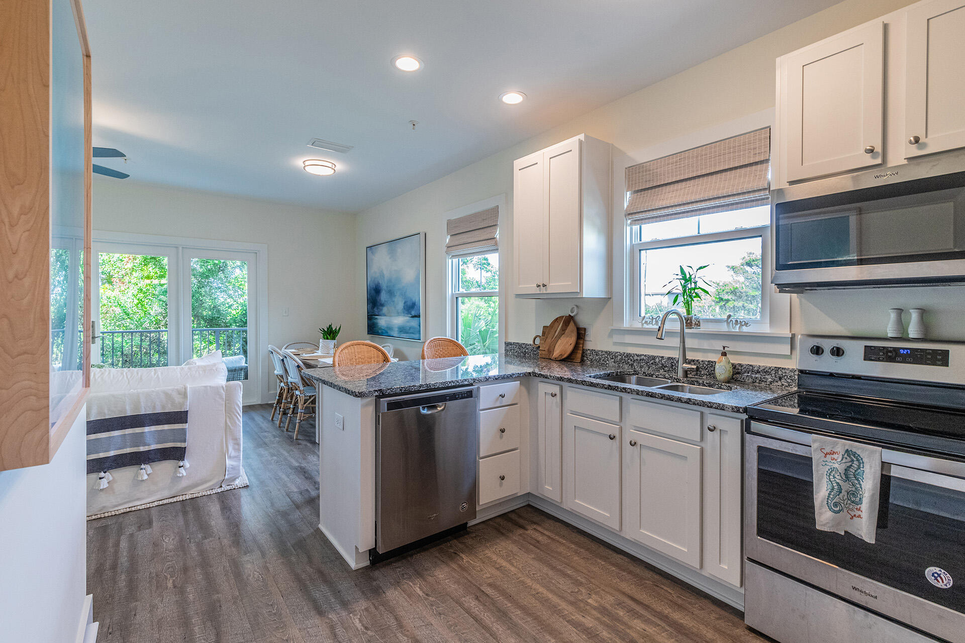 HIDDEN LAKES - Residential