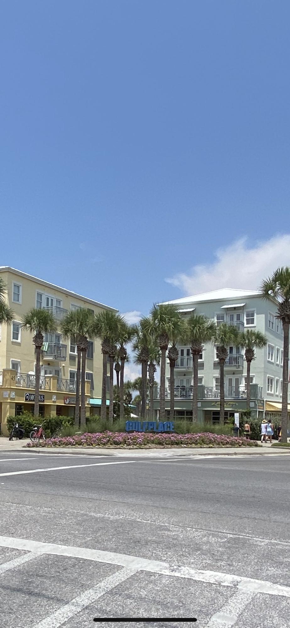 HIDDEN LAKES - Residential