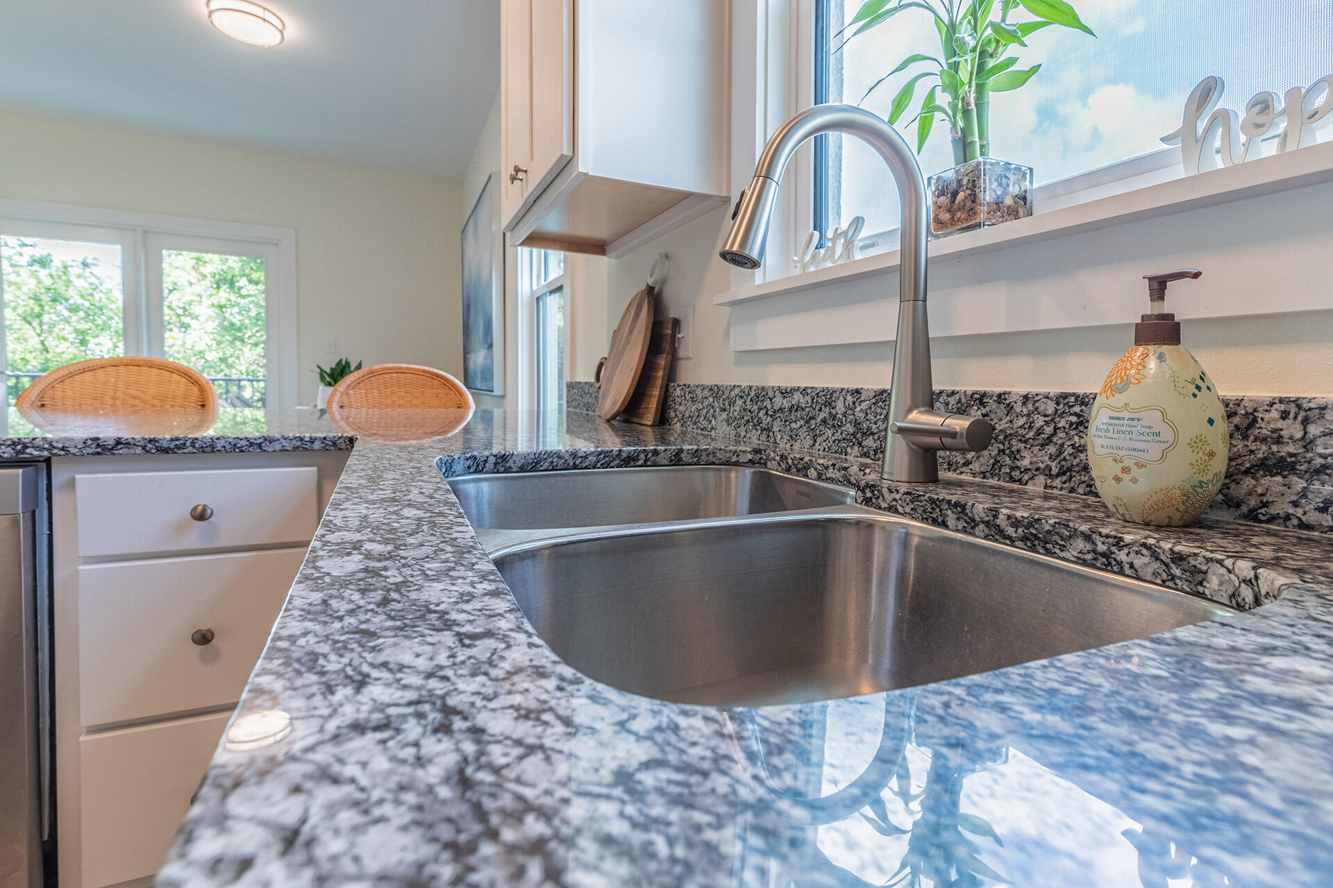 HIDDEN LAKES - Residential