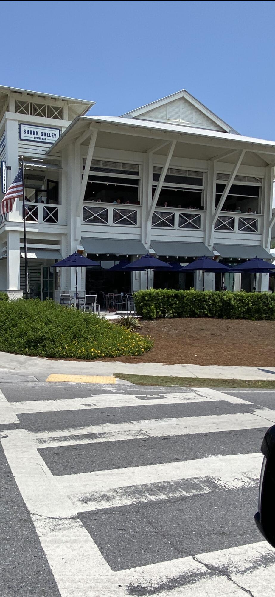 HIDDEN LAKES - Residential