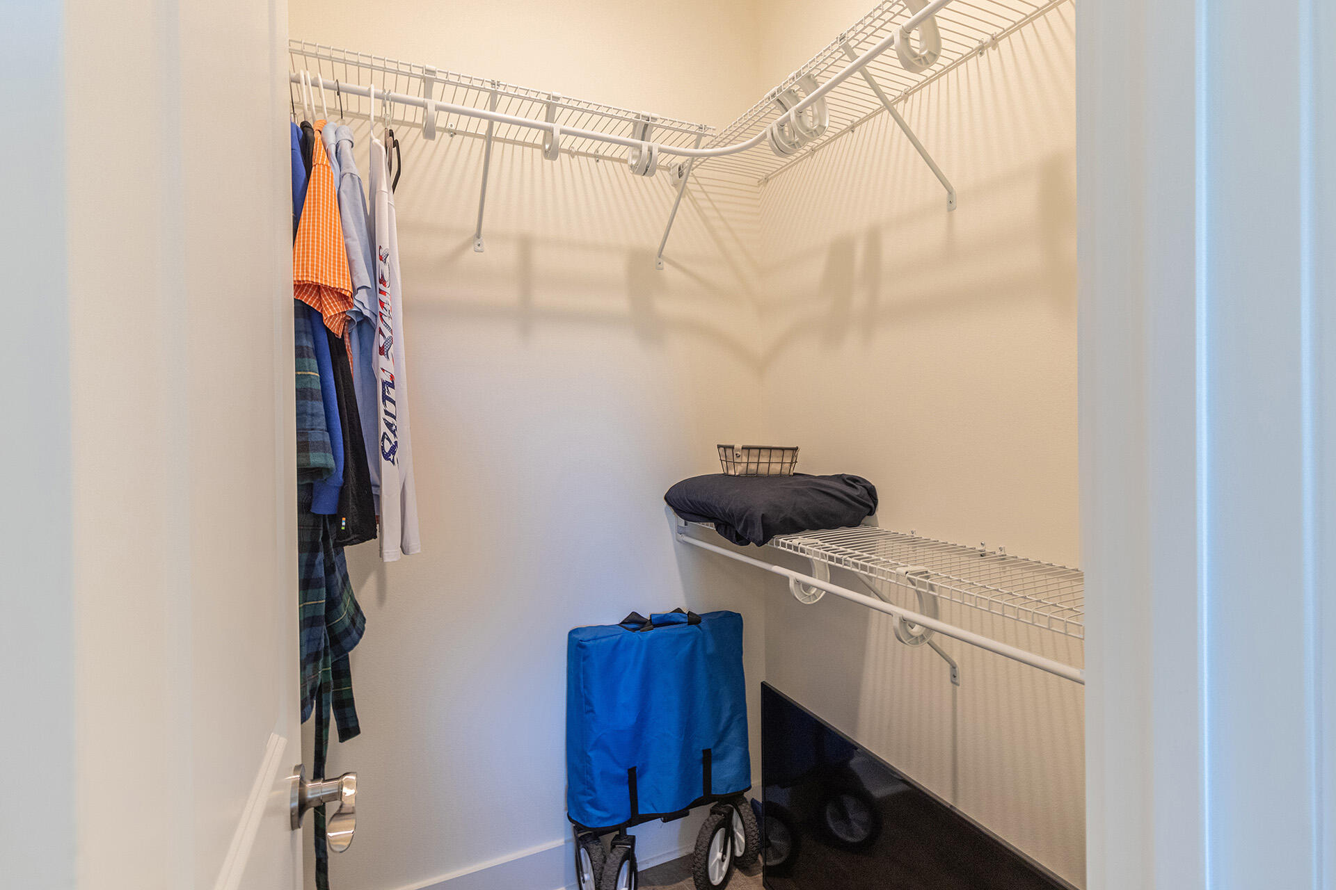 HIDDEN LAKES - Residential