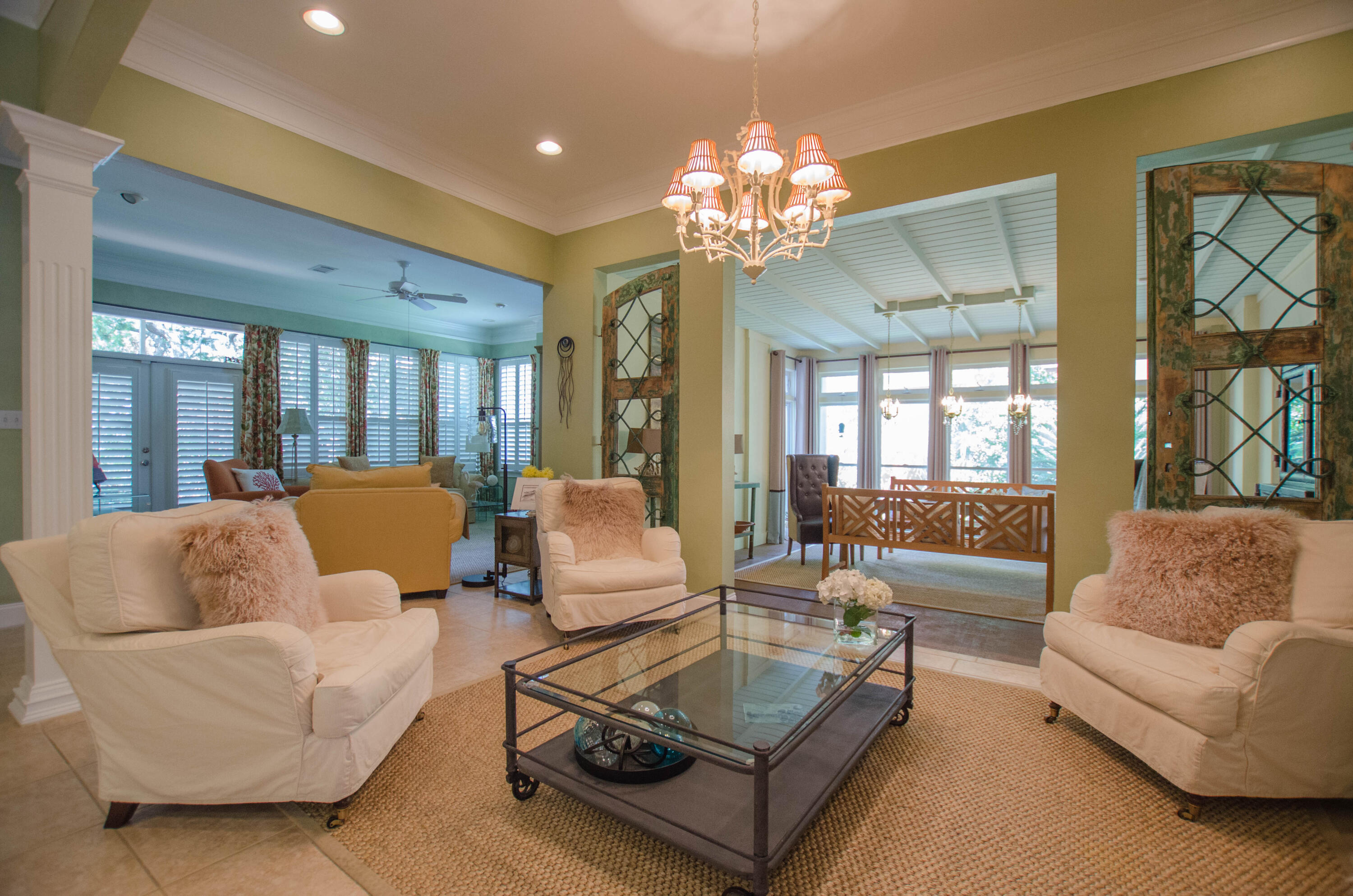 FAIRWAY VILLAS - Residential