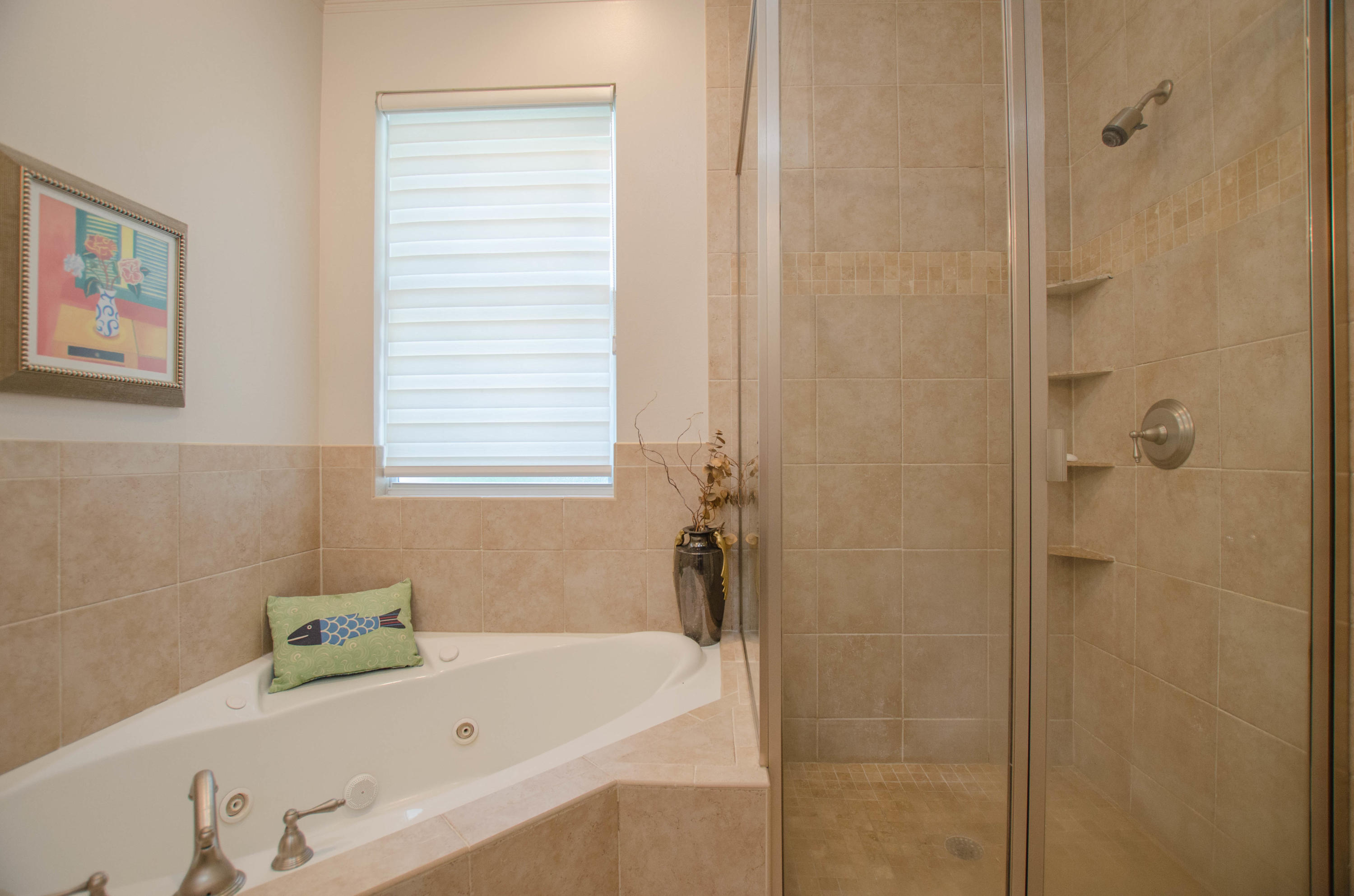FAIRWAY VILLAS - Residential