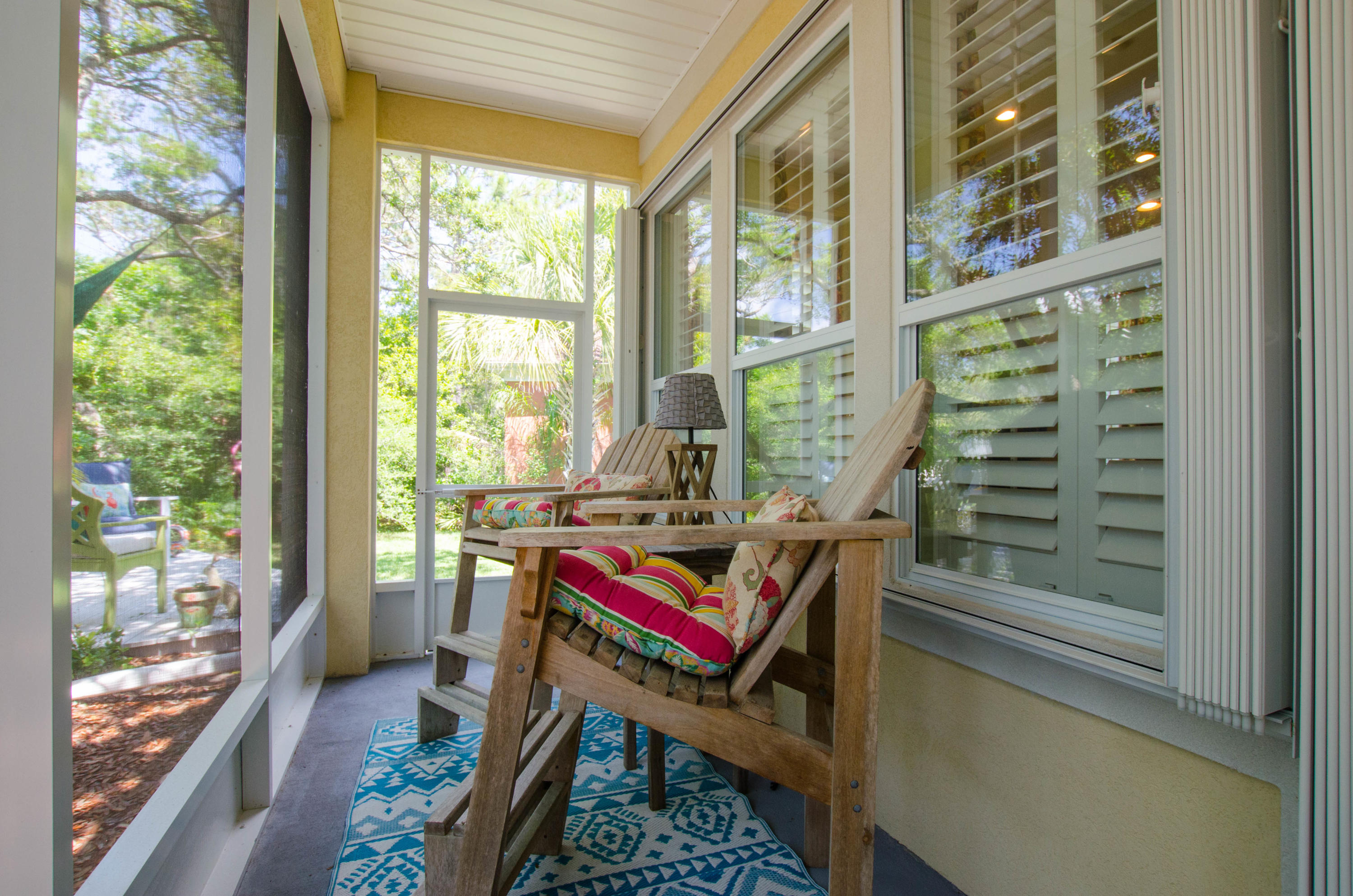 FAIRWAY VILLAS - Residential