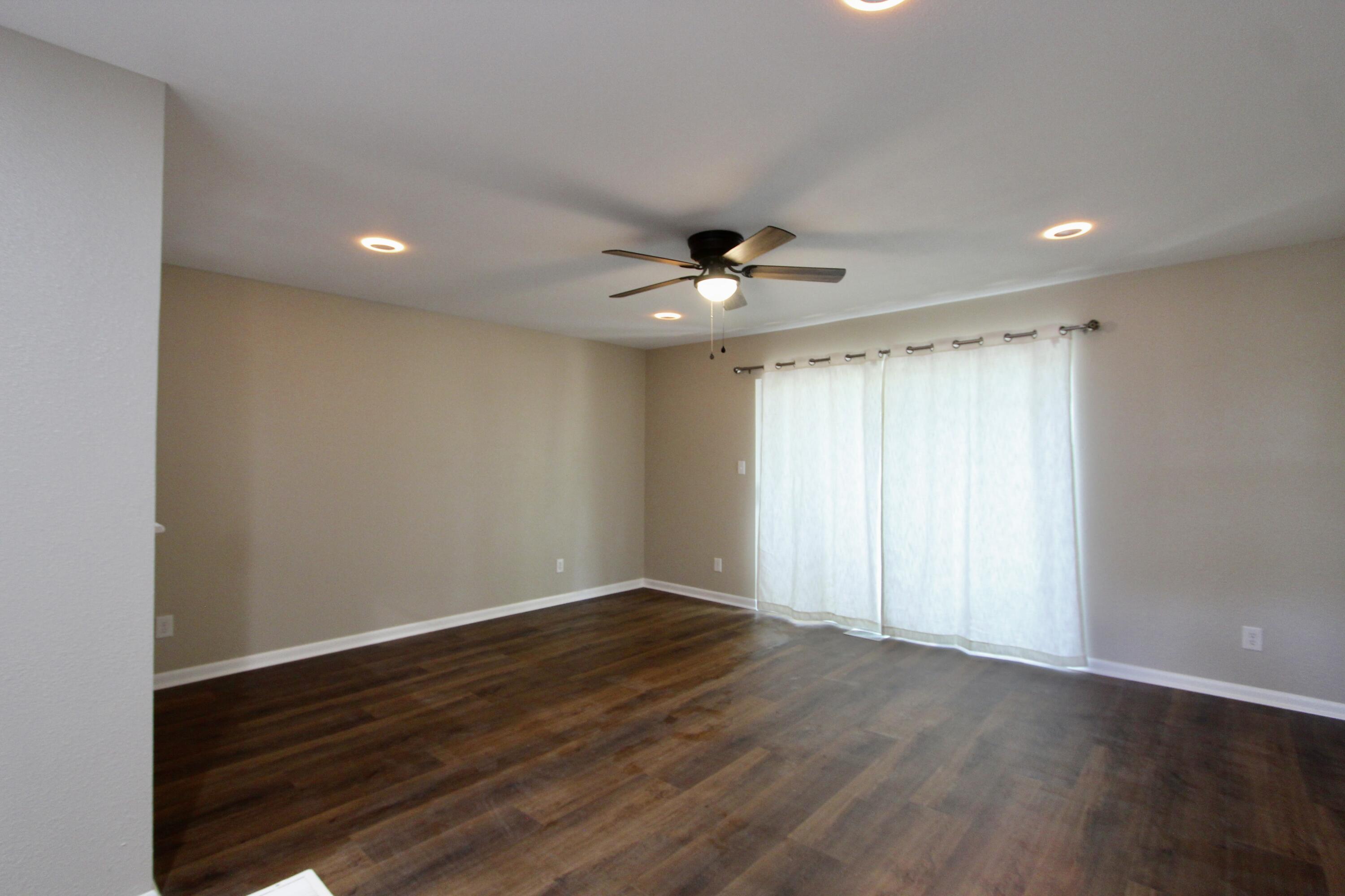 SWIFT BAYOU T/H - Residential Lease