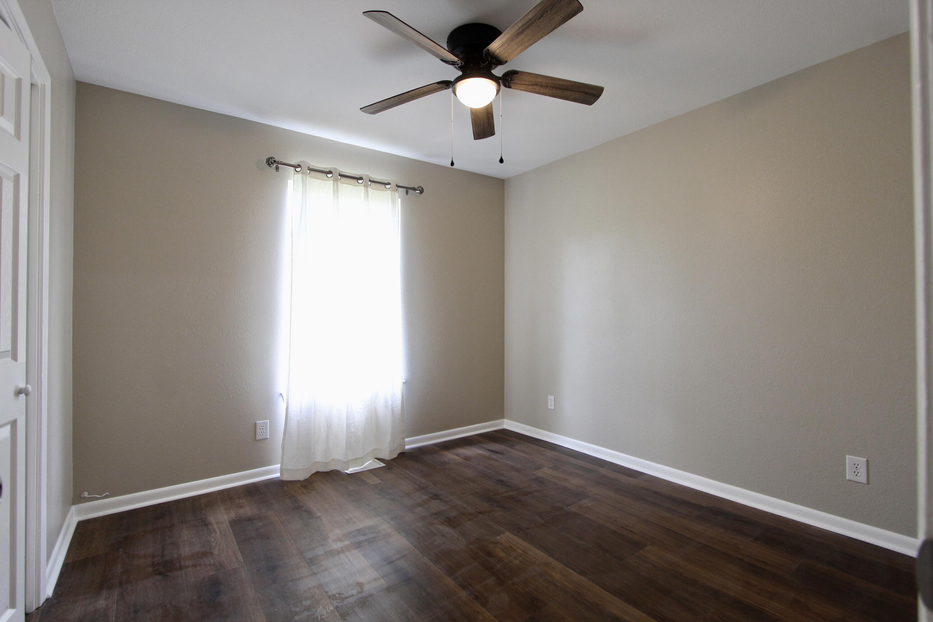 SWIFT BAYOU T/H - Residential Lease