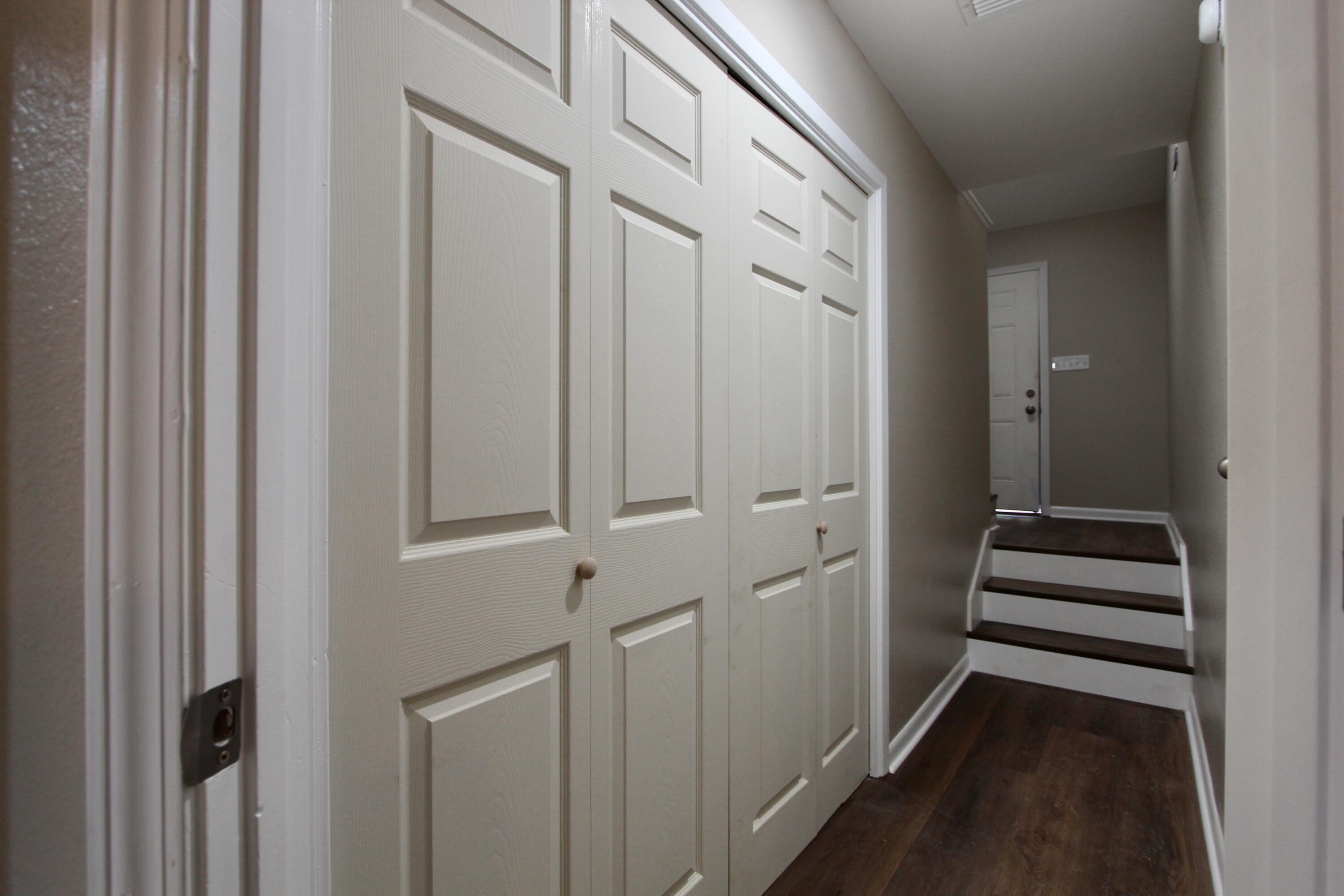 SWIFT BAYOU T/H - Residential Lease
