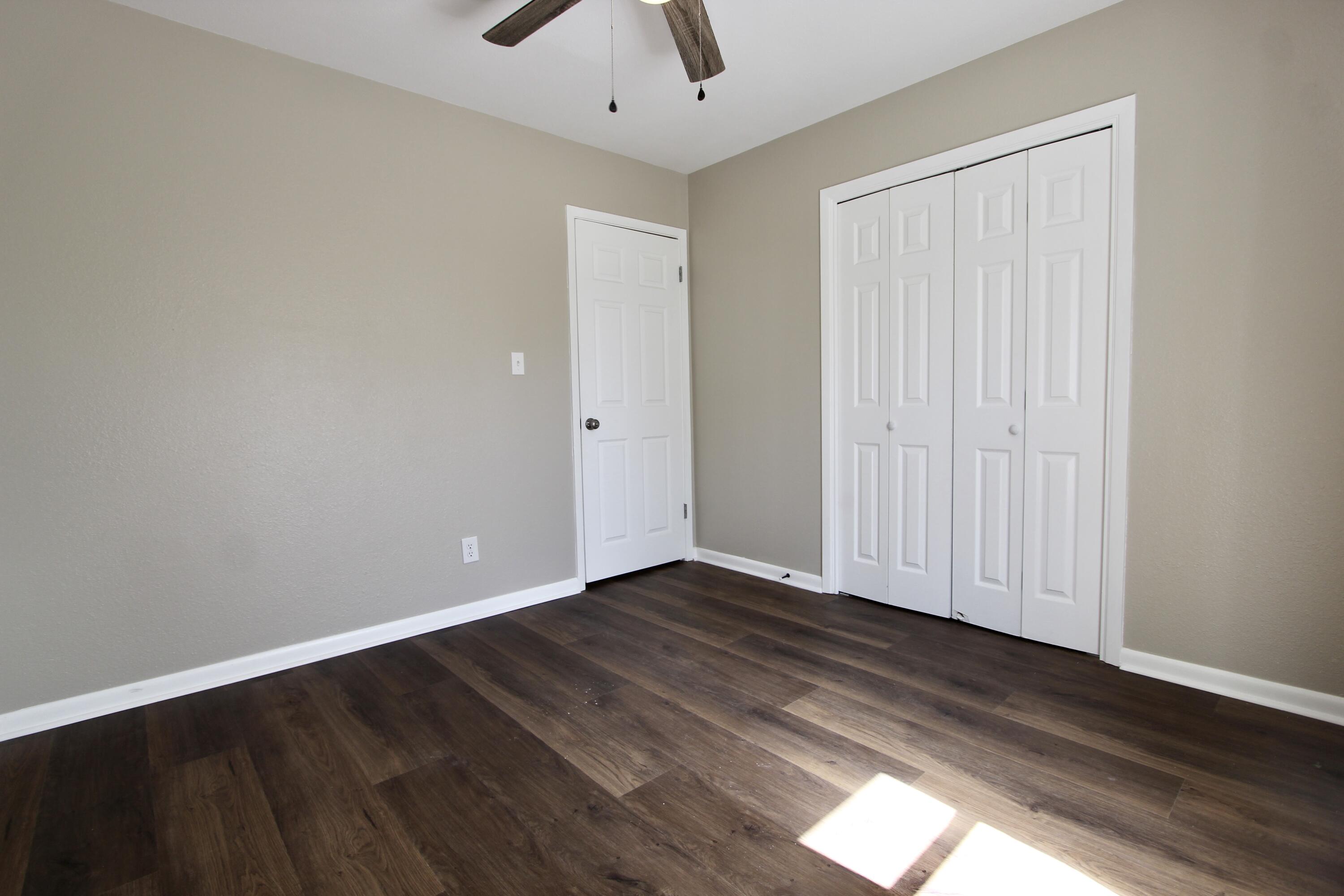 SWIFT BAYOU T/H - Residential Lease