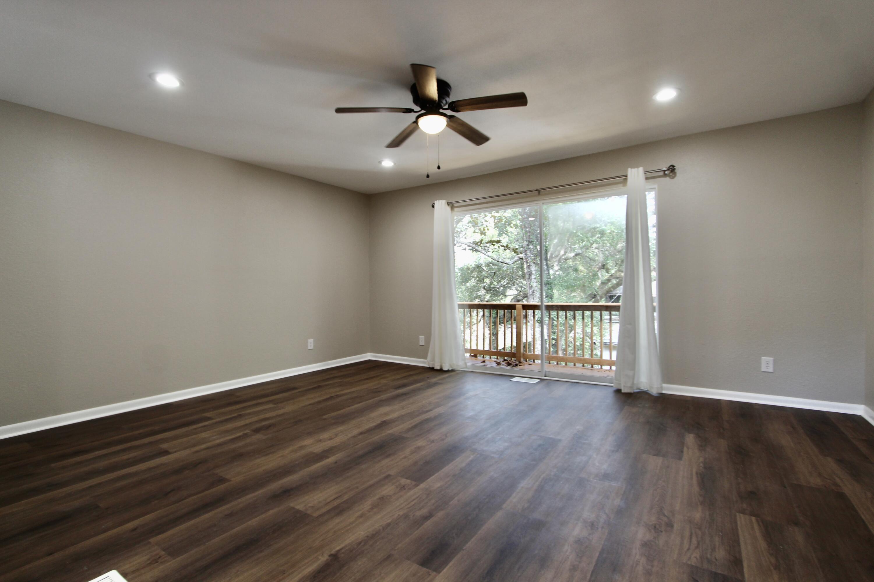 SWIFT BAYOU T/H - Residential Lease