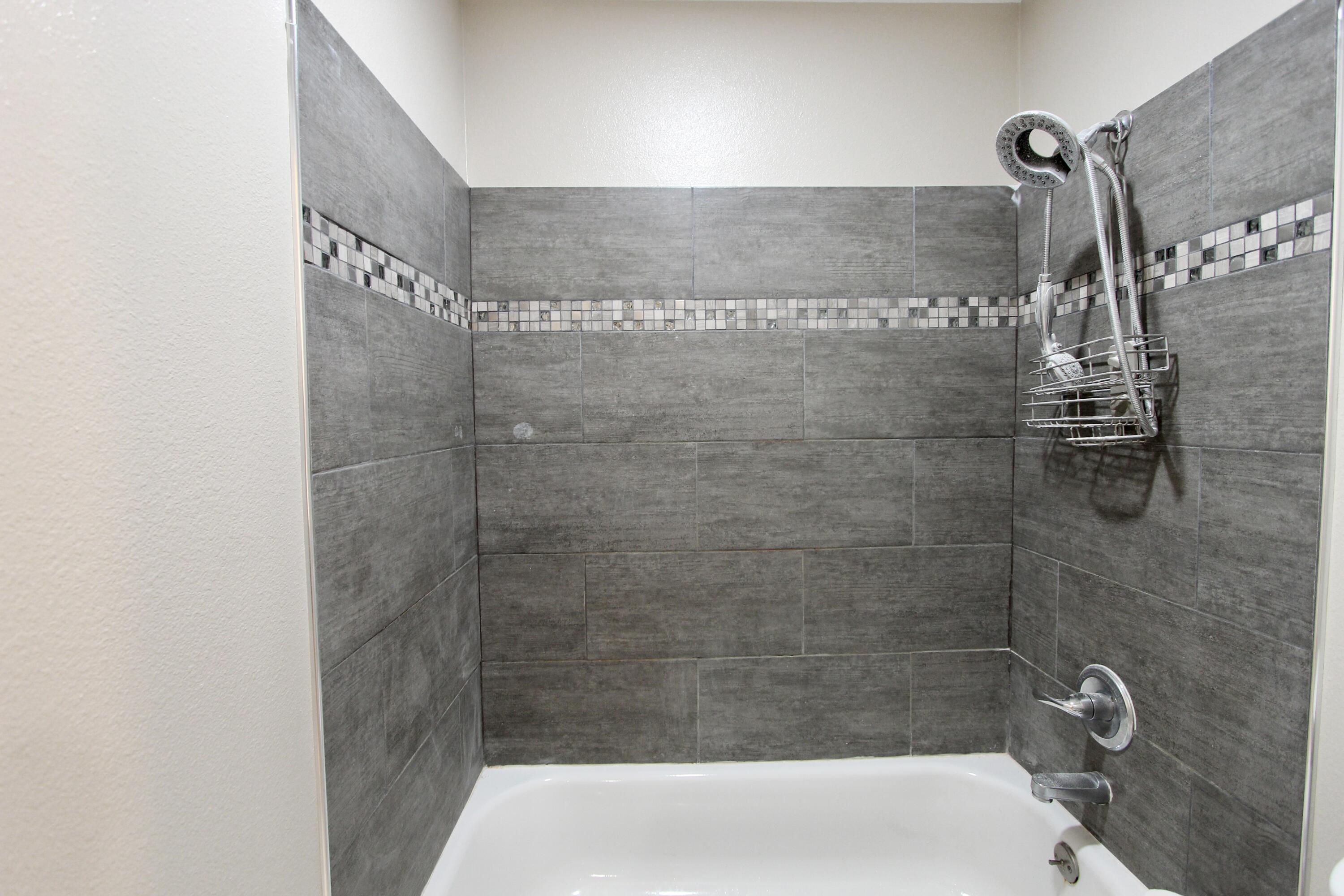 SWIFT BAYOU T/H - Residential Lease