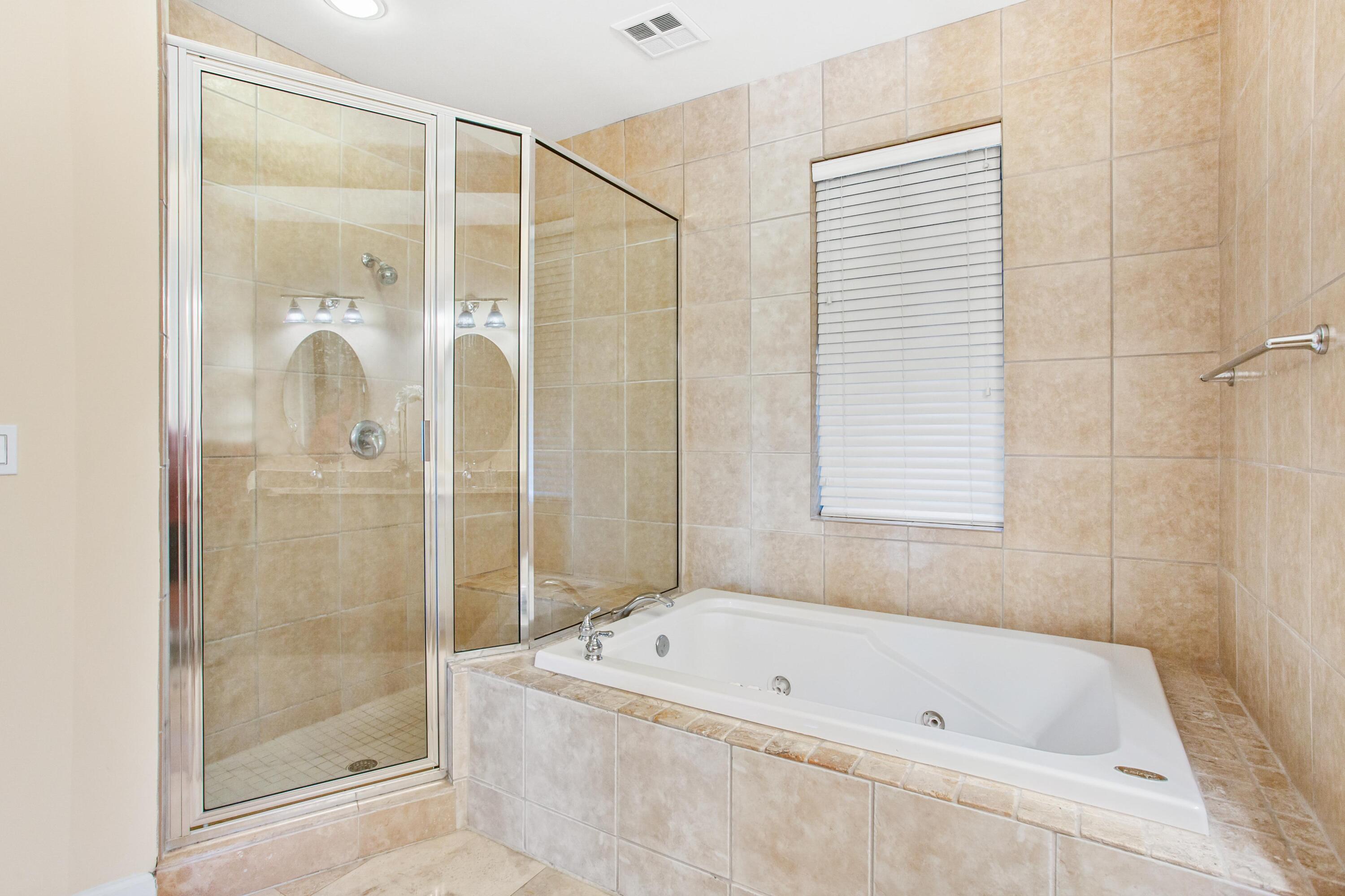 PINE RIDGE VILLAS - Residential