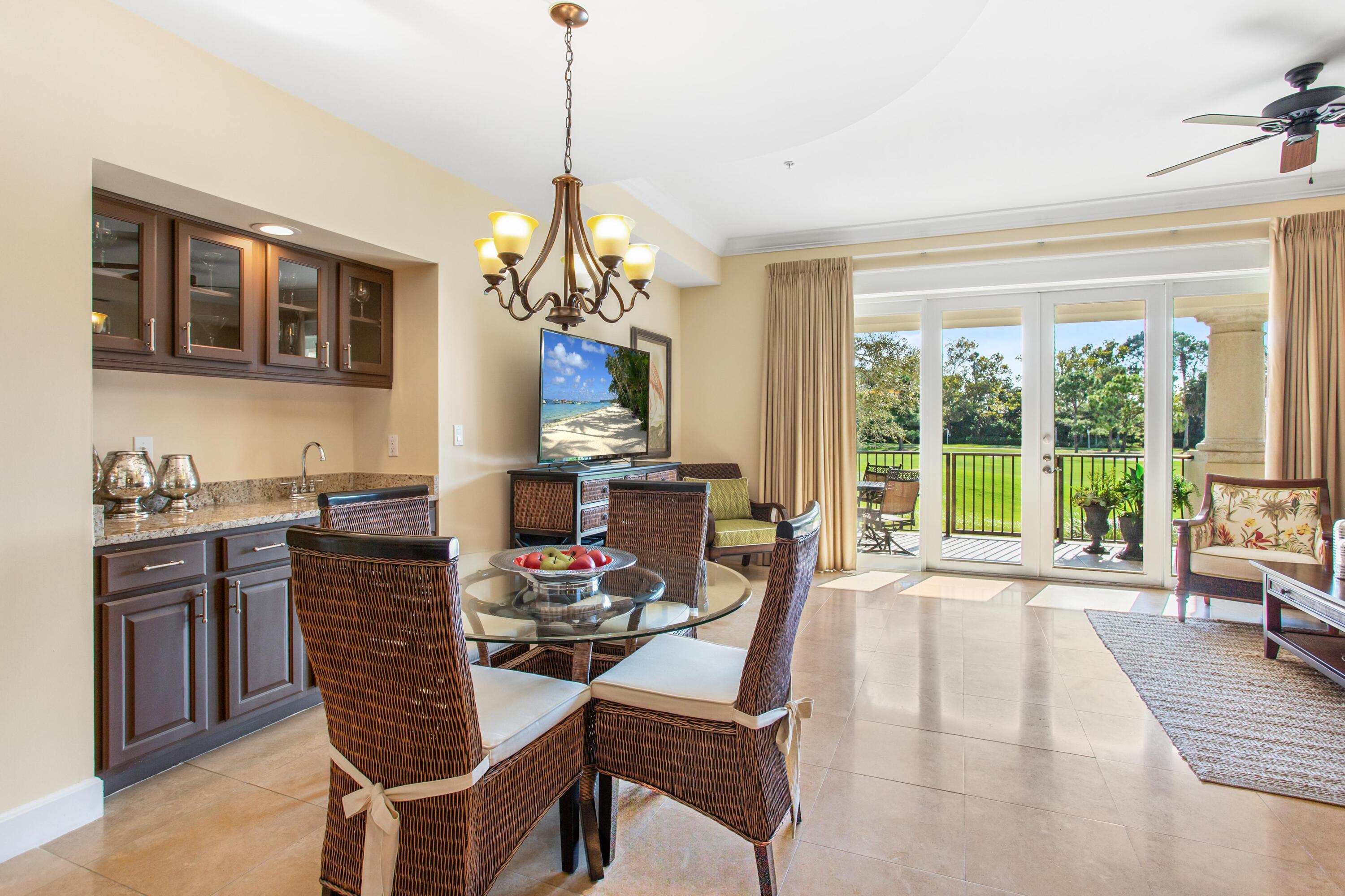 PINE RIDGE VILLAS - Residential