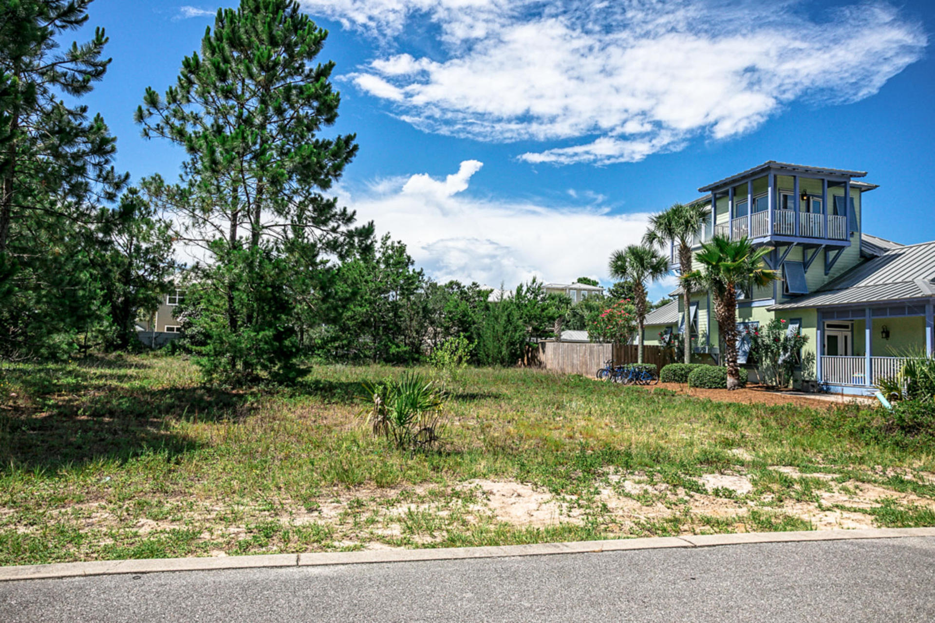 VILLAGE OF SUGAR BEACH - Land