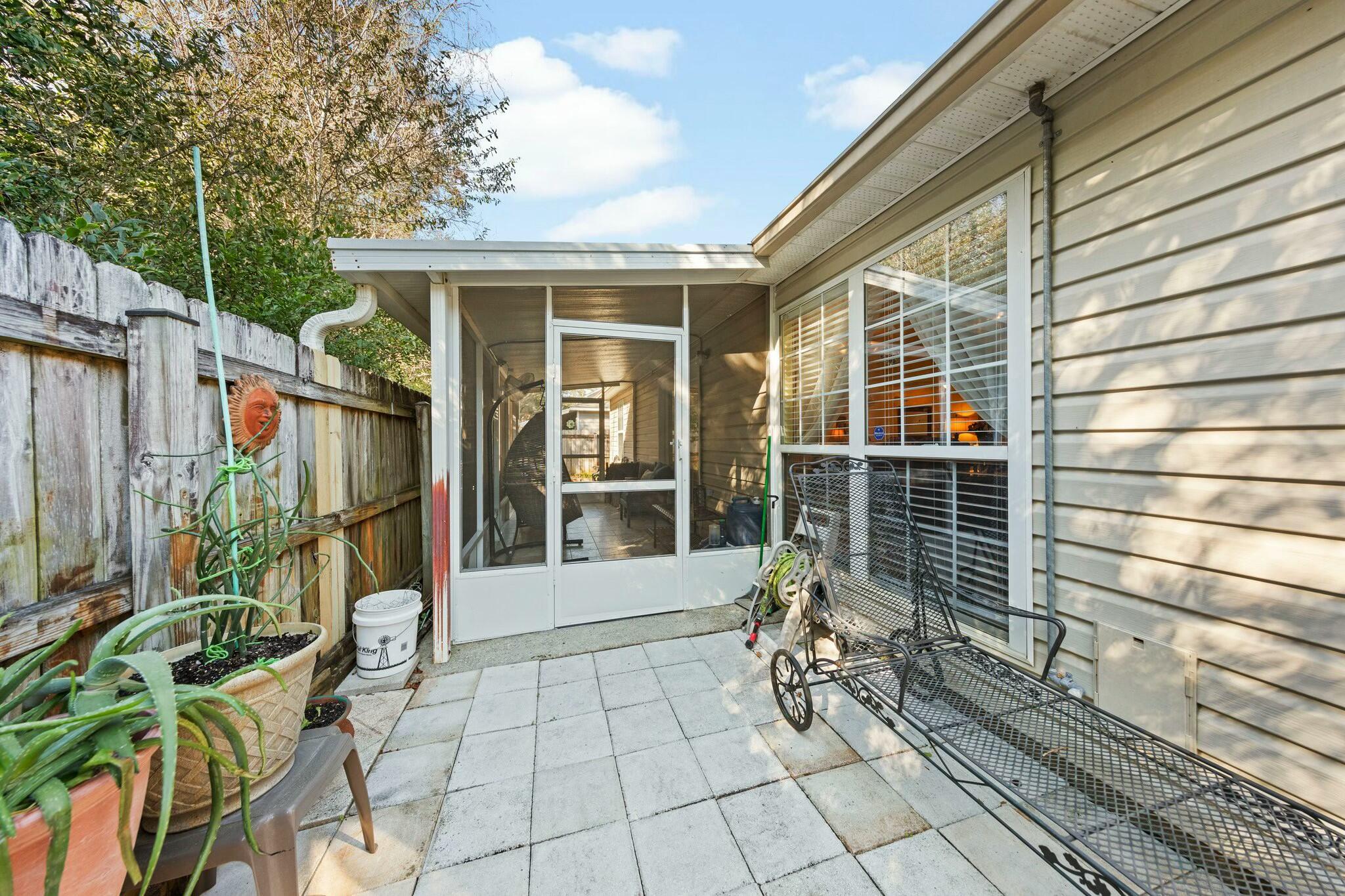 OAK PARK ESTATES - Residential