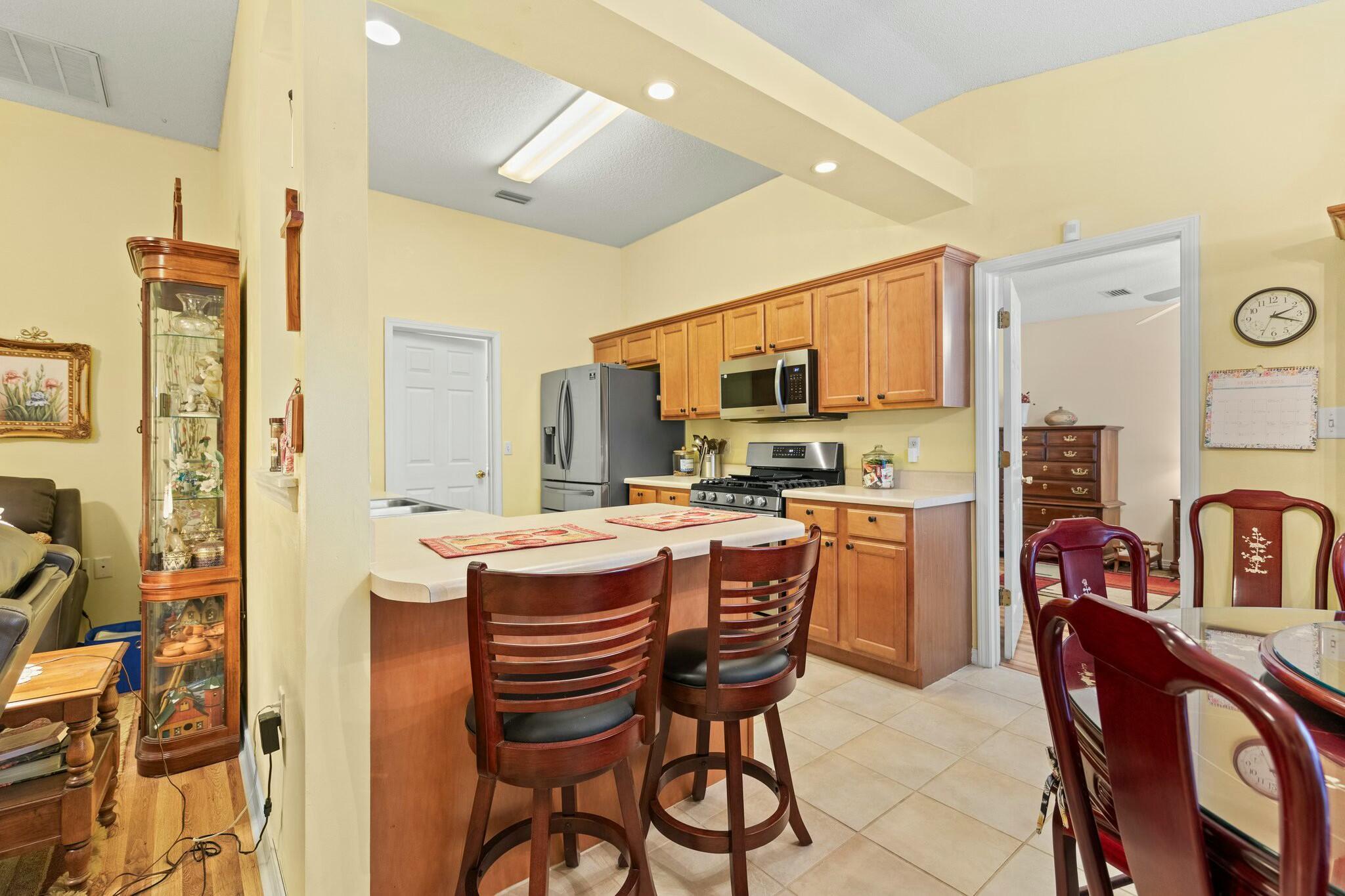 OAK PARK ESTATES - Residential