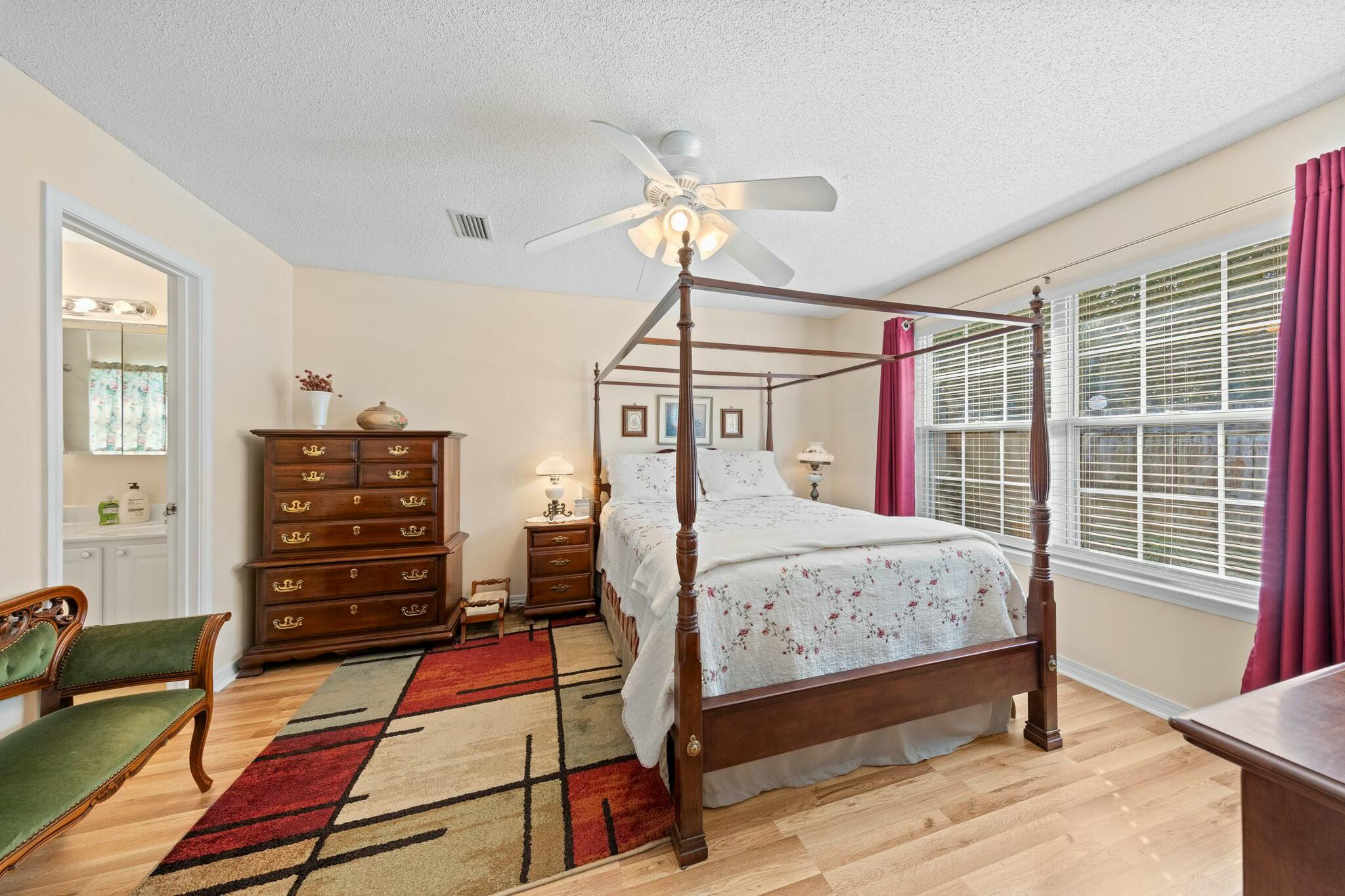OAK PARK ESTATES - Residential