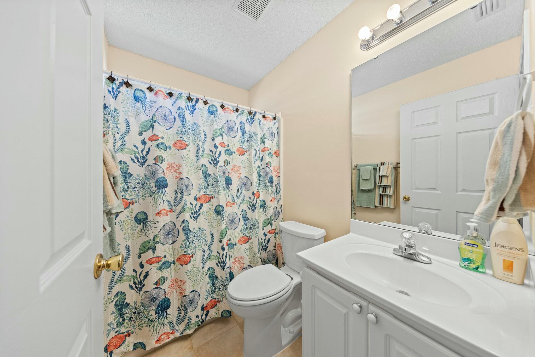 OAK PARK ESTATES - Residential