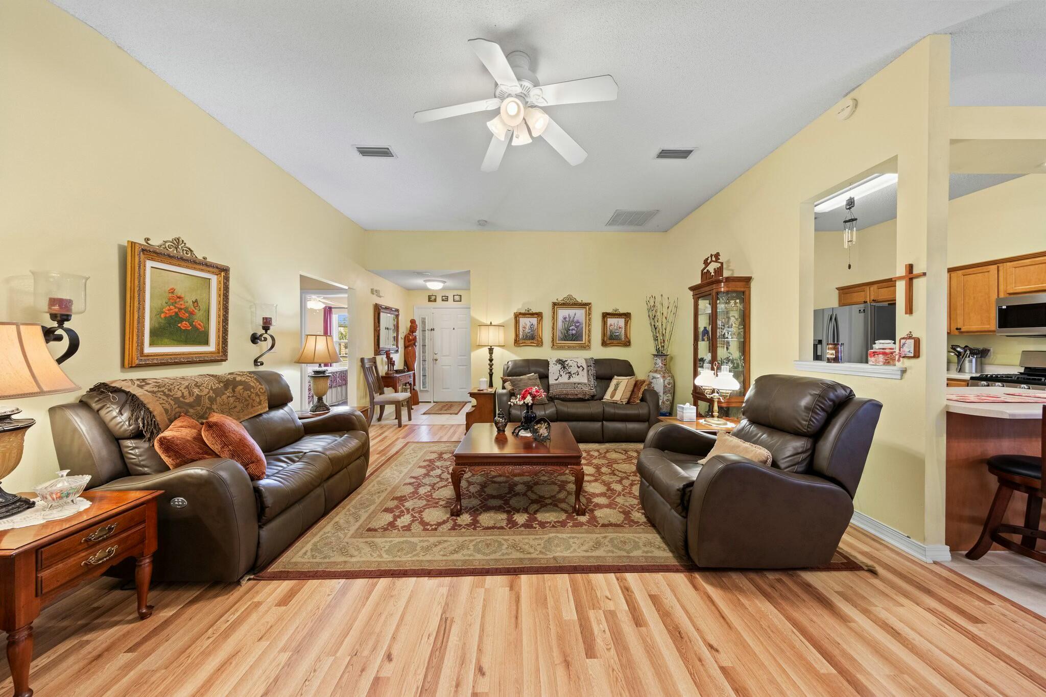 OAK PARK ESTATES - Residential