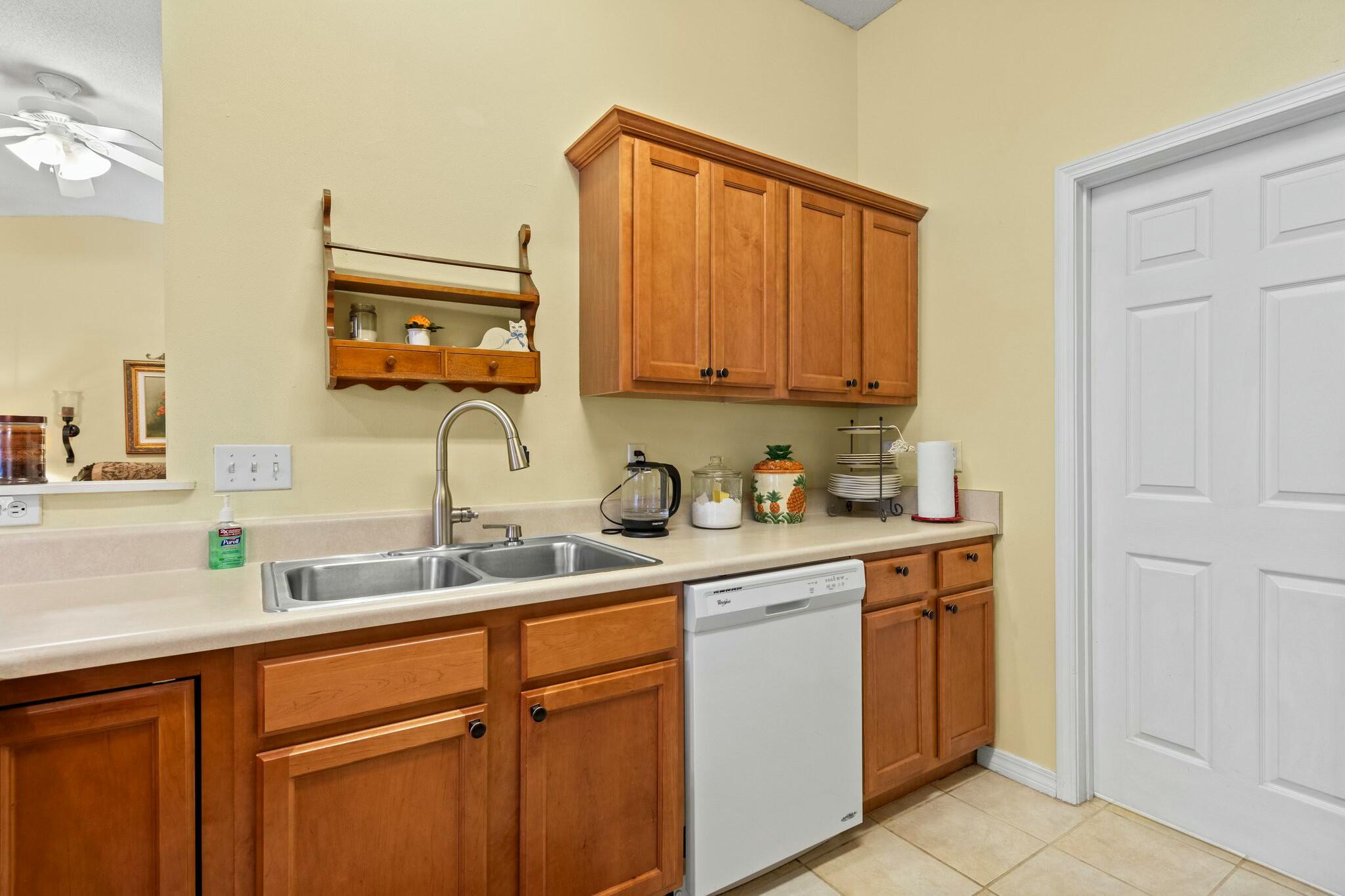 OAK PARK ESTATES - Residential