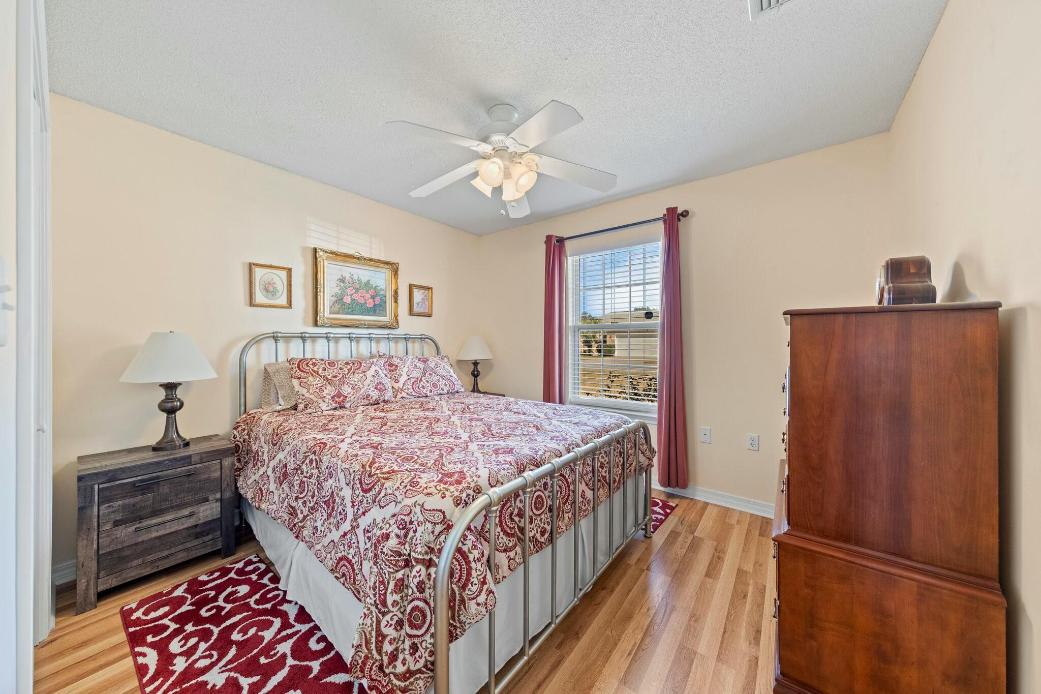 OAK PARK ESTATES - Residential