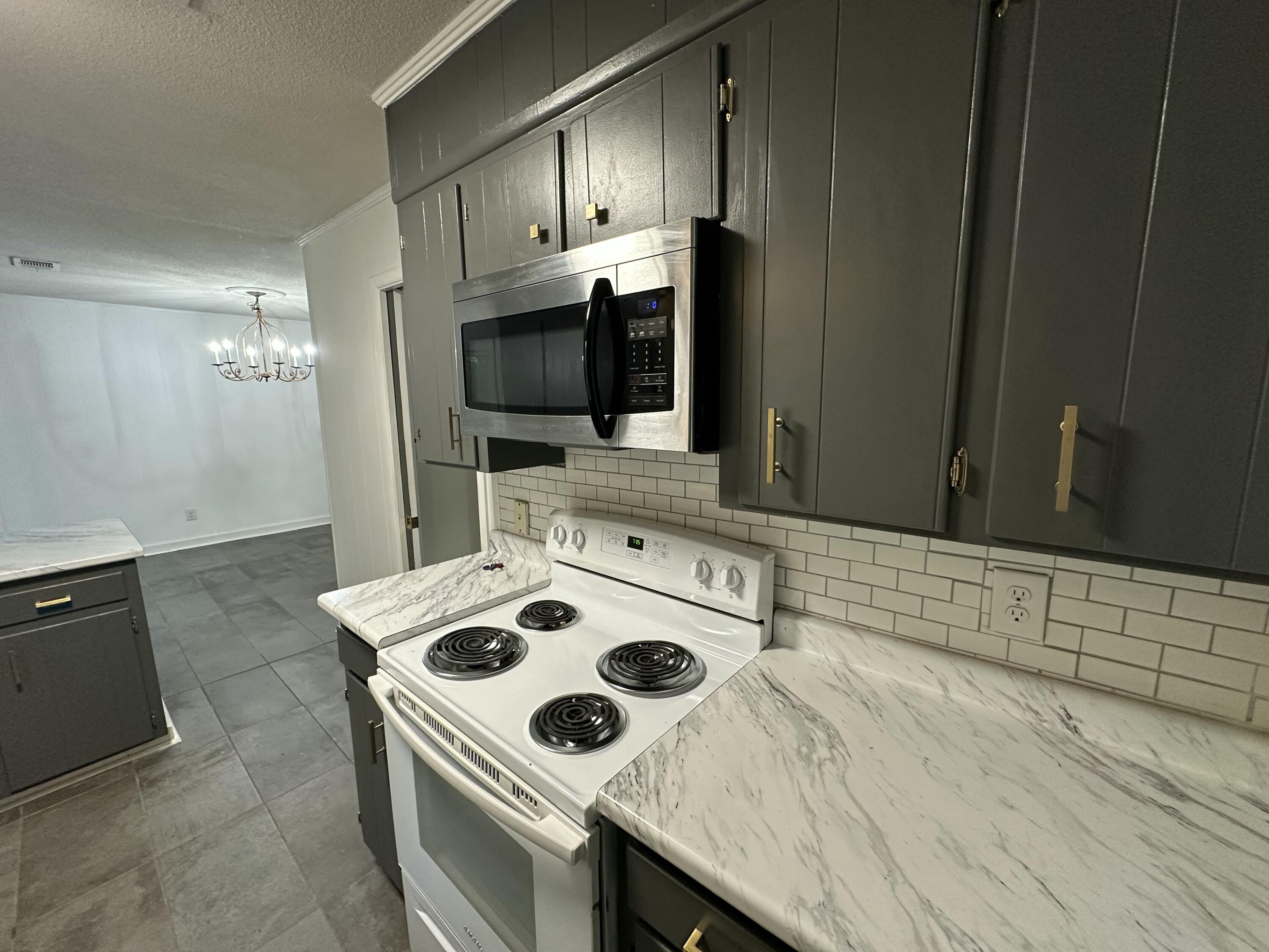 Euu Claire - Residential