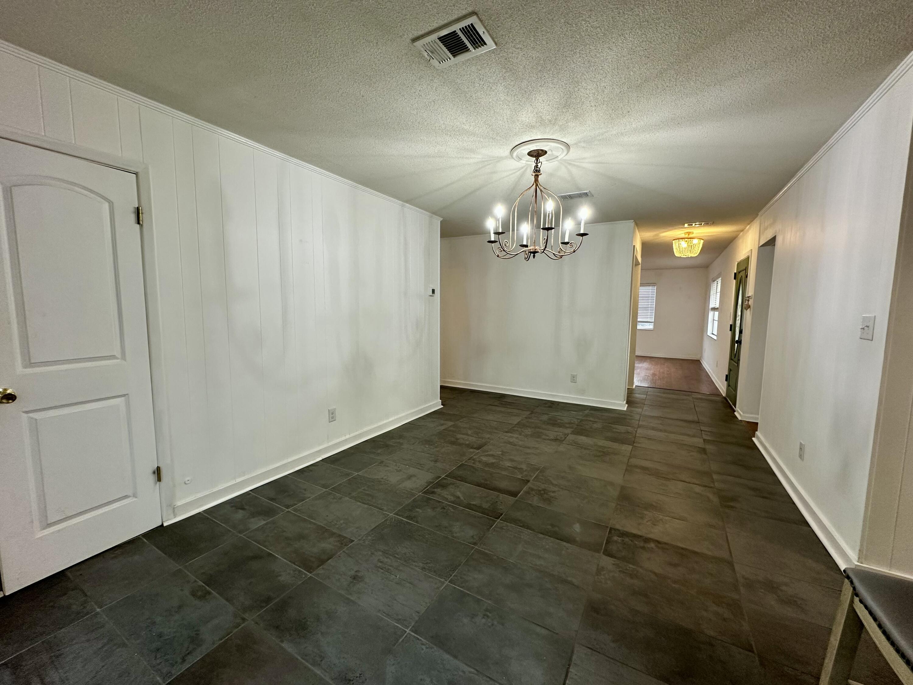 Euu Claire - Residential