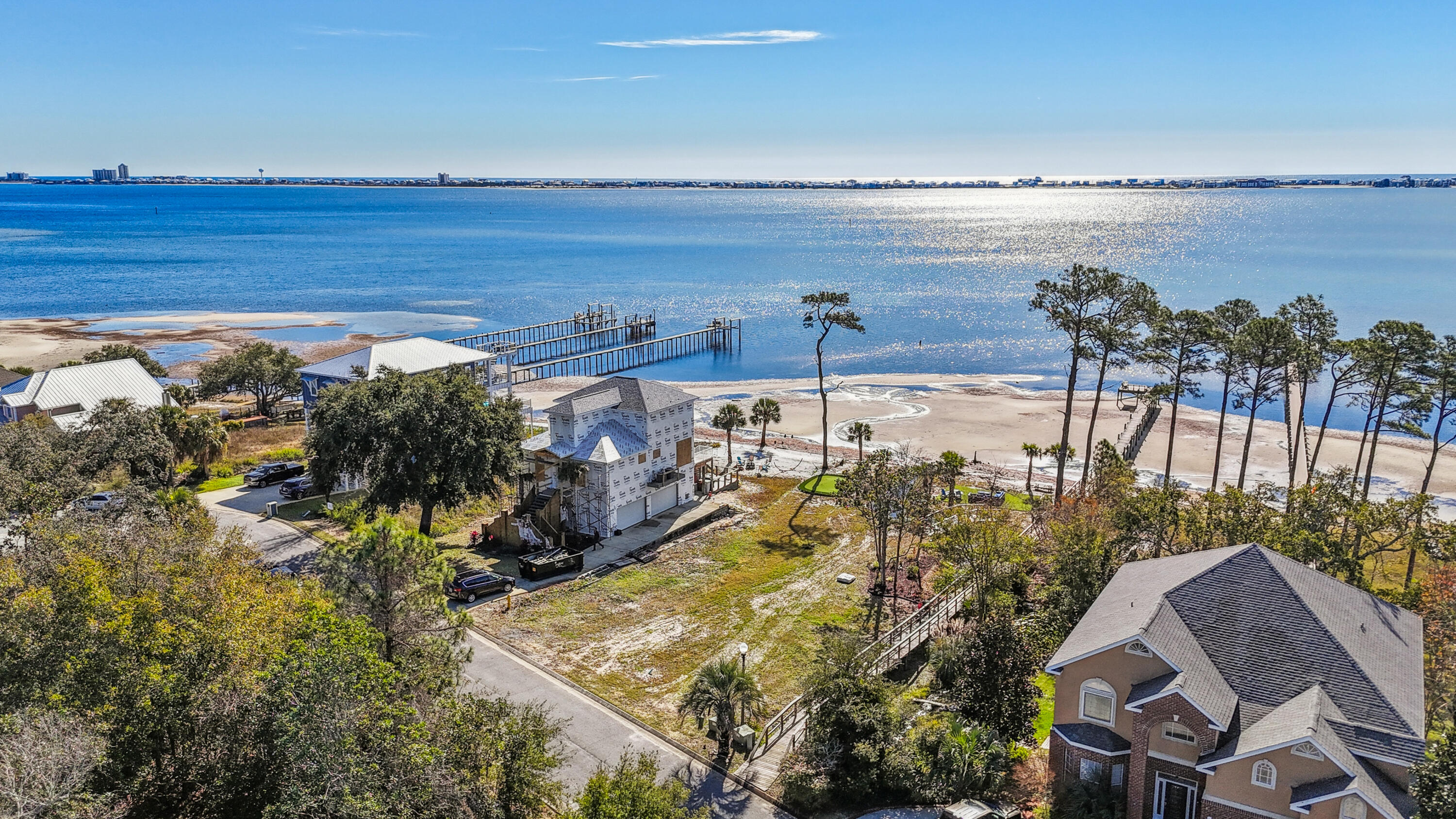 MAGNOLIA HARBOR - Land
